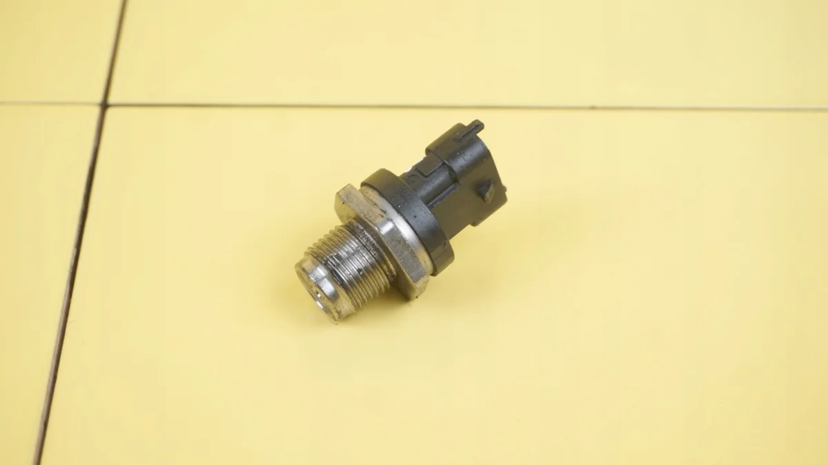 Brandstofdruk sensor Volvo V60 V70 XC70