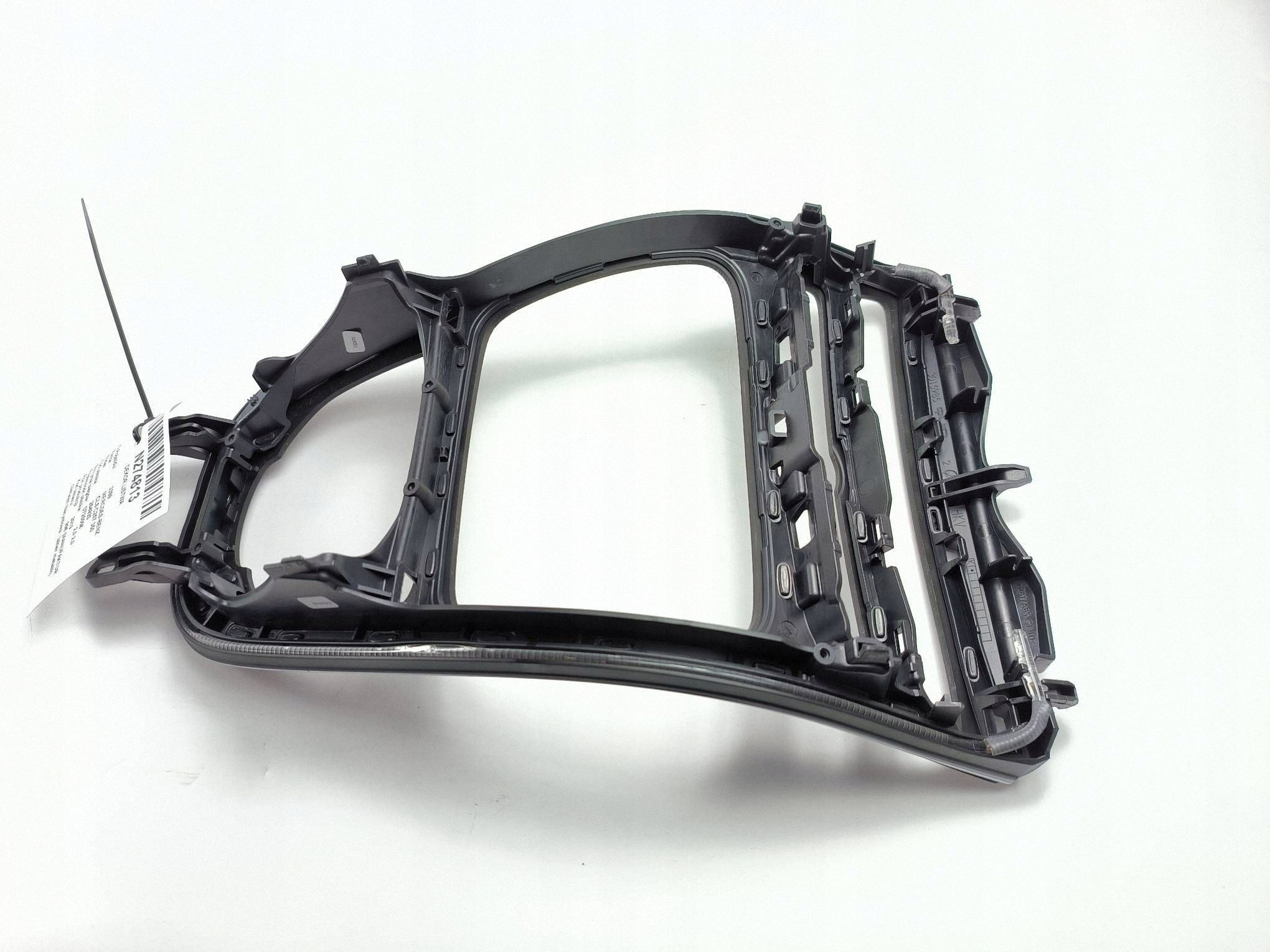 Koristelistan suojus Mercedes CLS C257 A2386801903