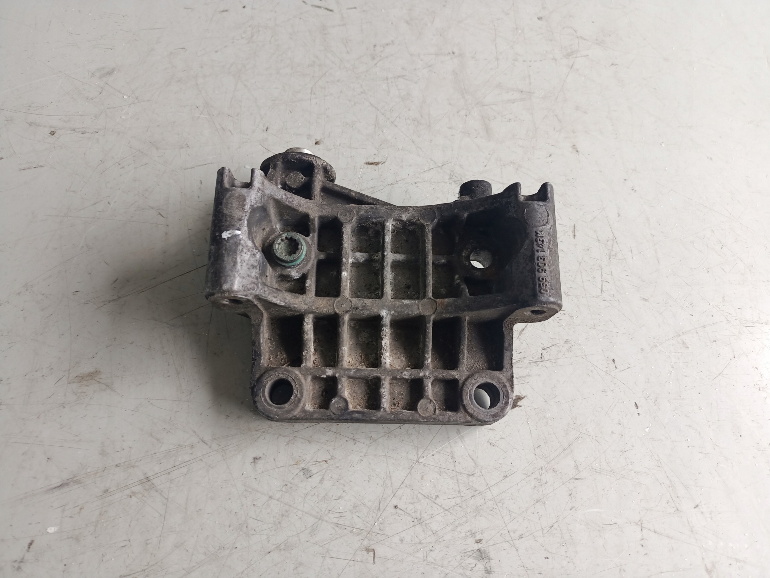 Tenditore cinghia alternatore VW Phaeton 059903143K image 2