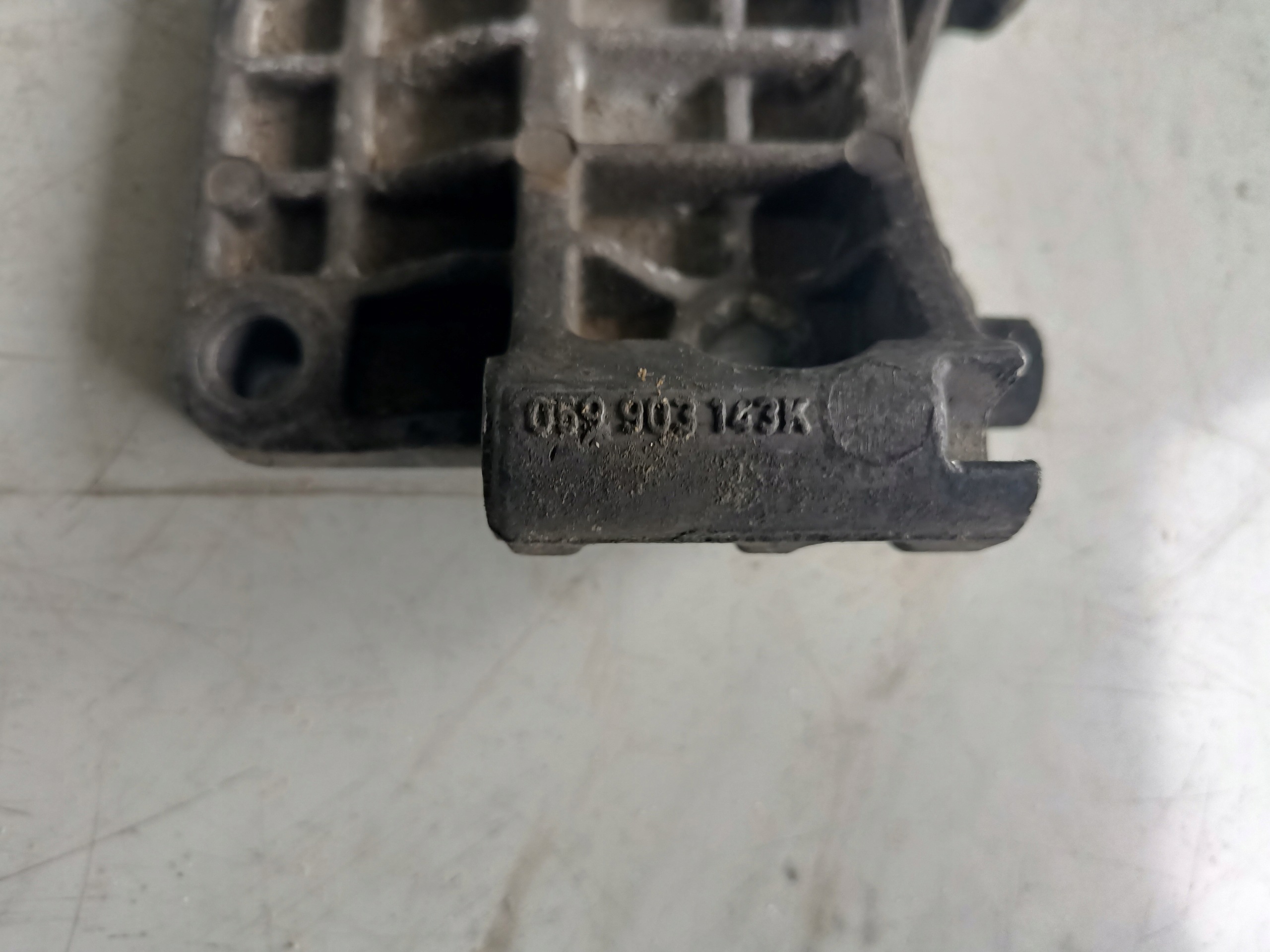 Tenditore cinghia alternatore VW Phaeton 059903143K image 3
