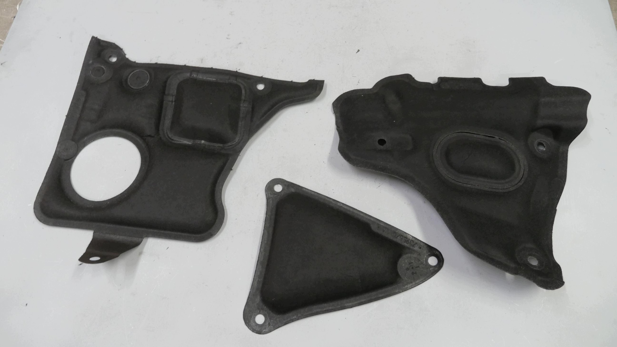 Isolation compartiment moteur BMW X3 G01 G02 image 2