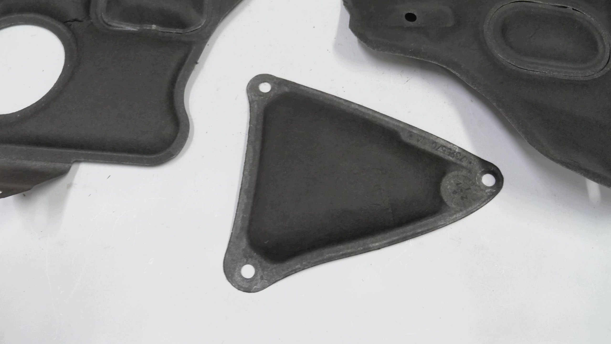 Isolation compartiment moteur BMW X3 G01 G02 image 3