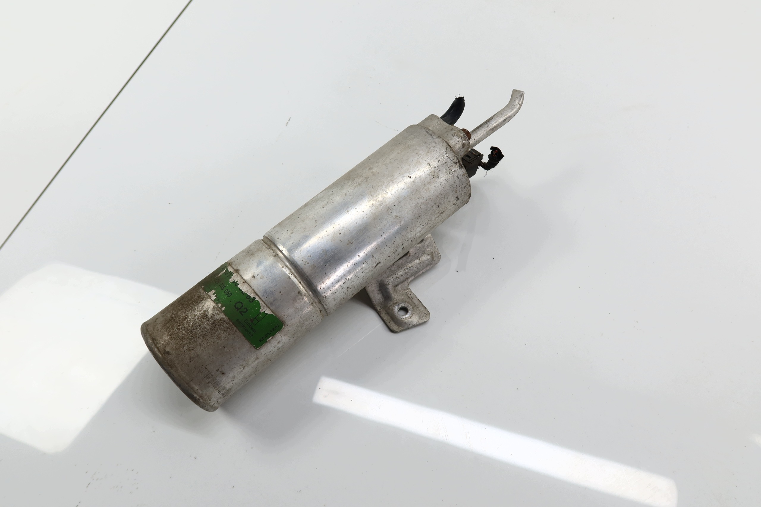 Mercedes W221 A/C Condensor 2218300283 image 2