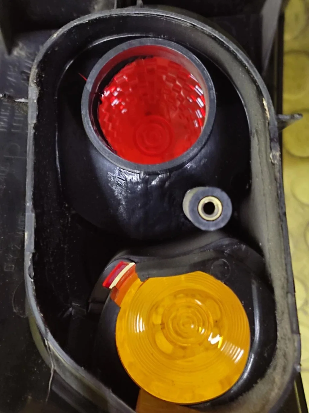 Luz trasera derecha Seat Ibiza III 6L6945096 image 5