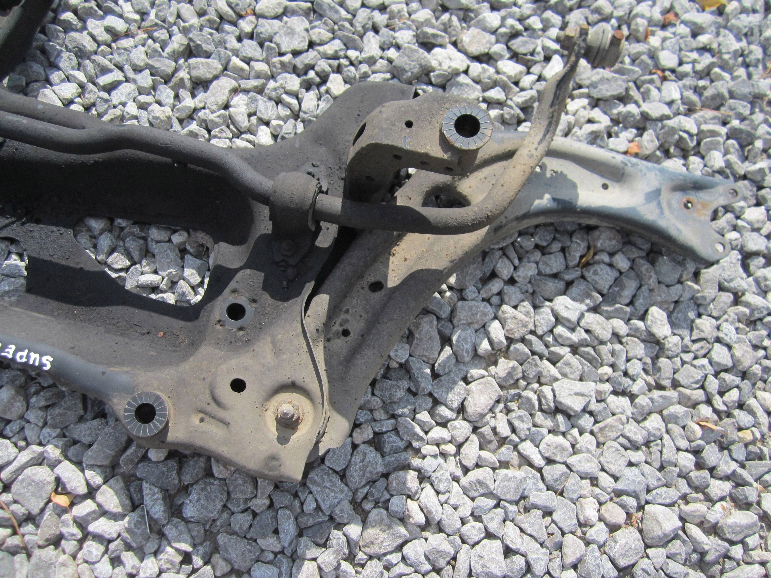 Suspension Crossmember Front Skoda Superb III 2.0 TDI COE5470