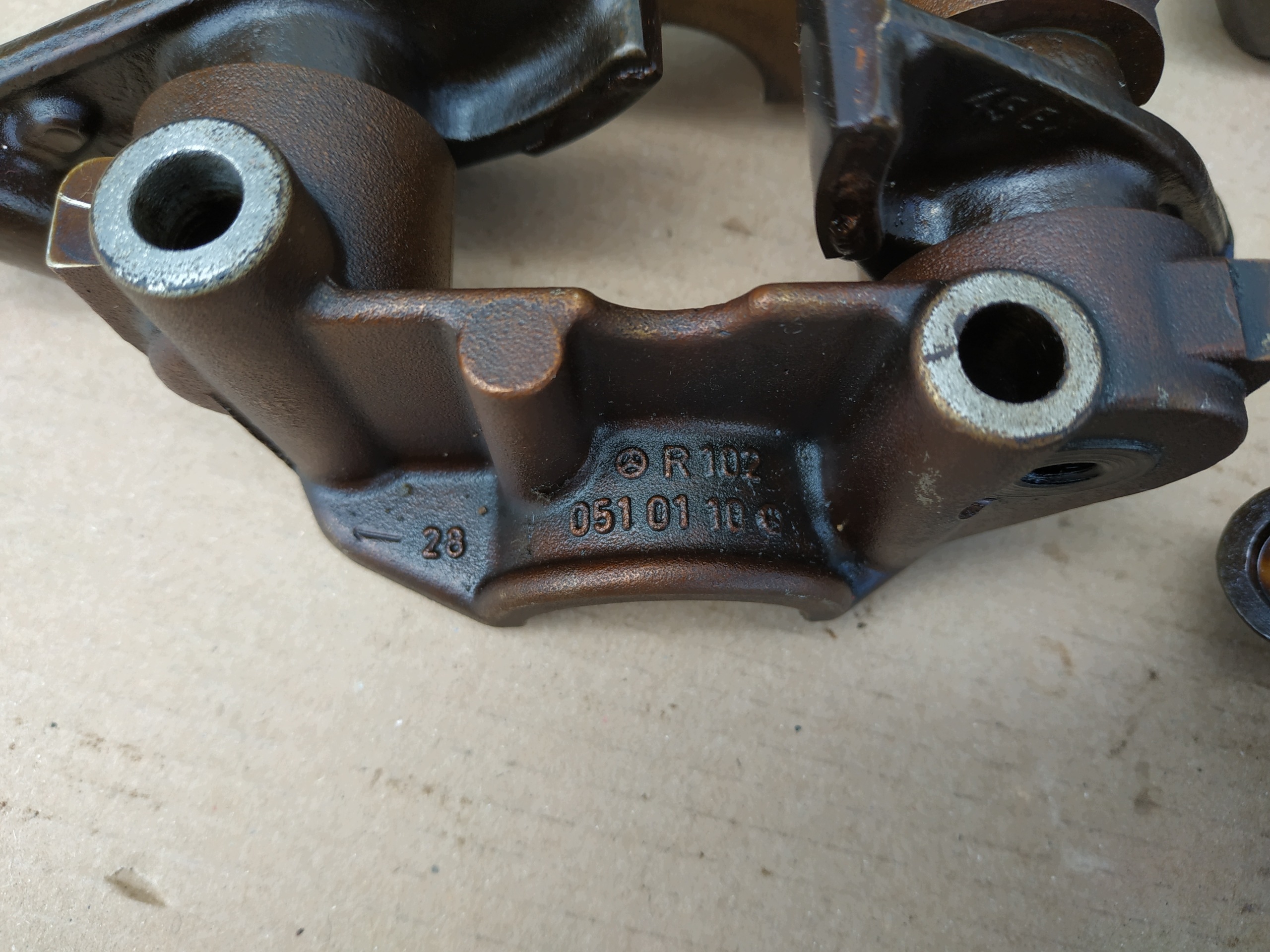 Poussoirs Mercedes 124 W124 2.0 2.3 R1020512110 image 7
