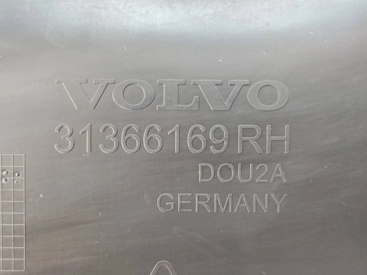 Panneau de porte Volvo V60 droit avant image 4