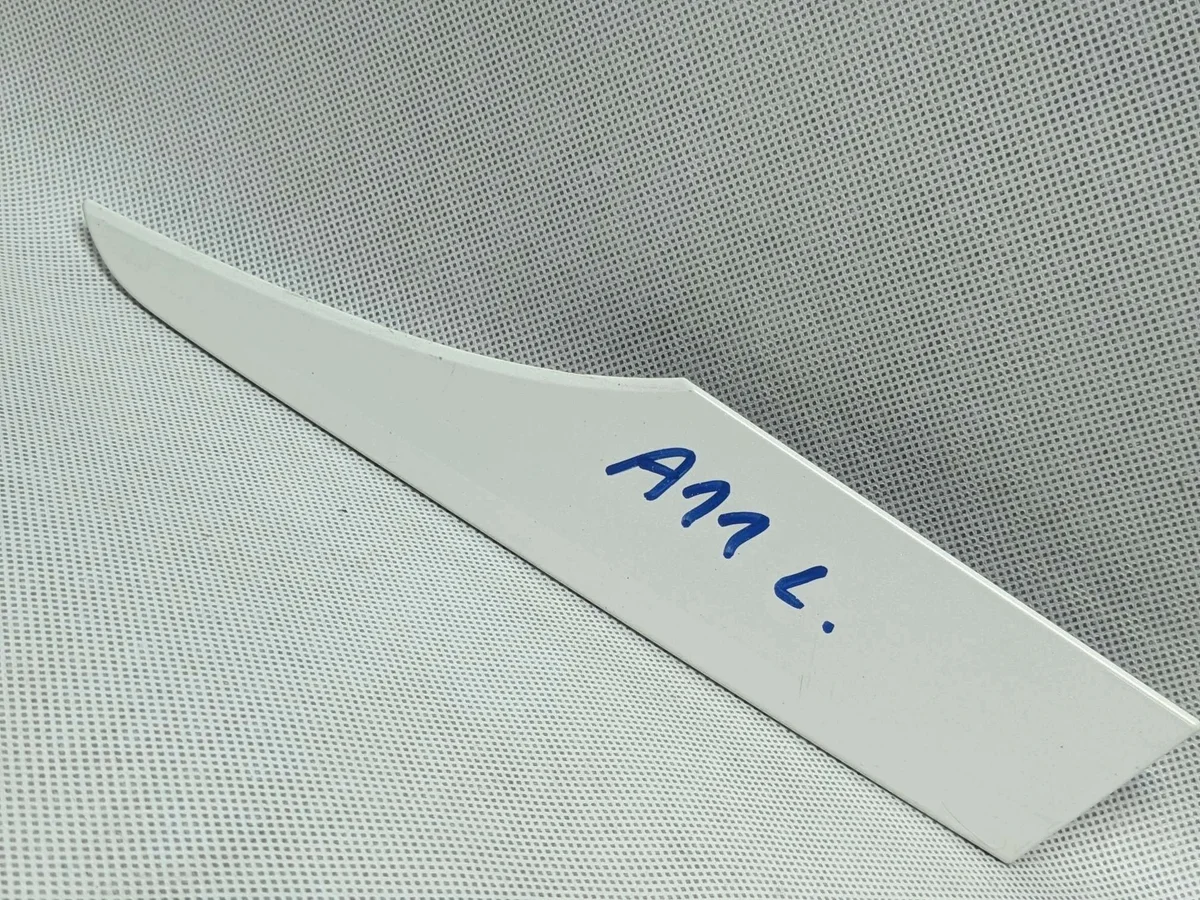 Bandeau coffre gauche Mazda MX-5 ND image 3