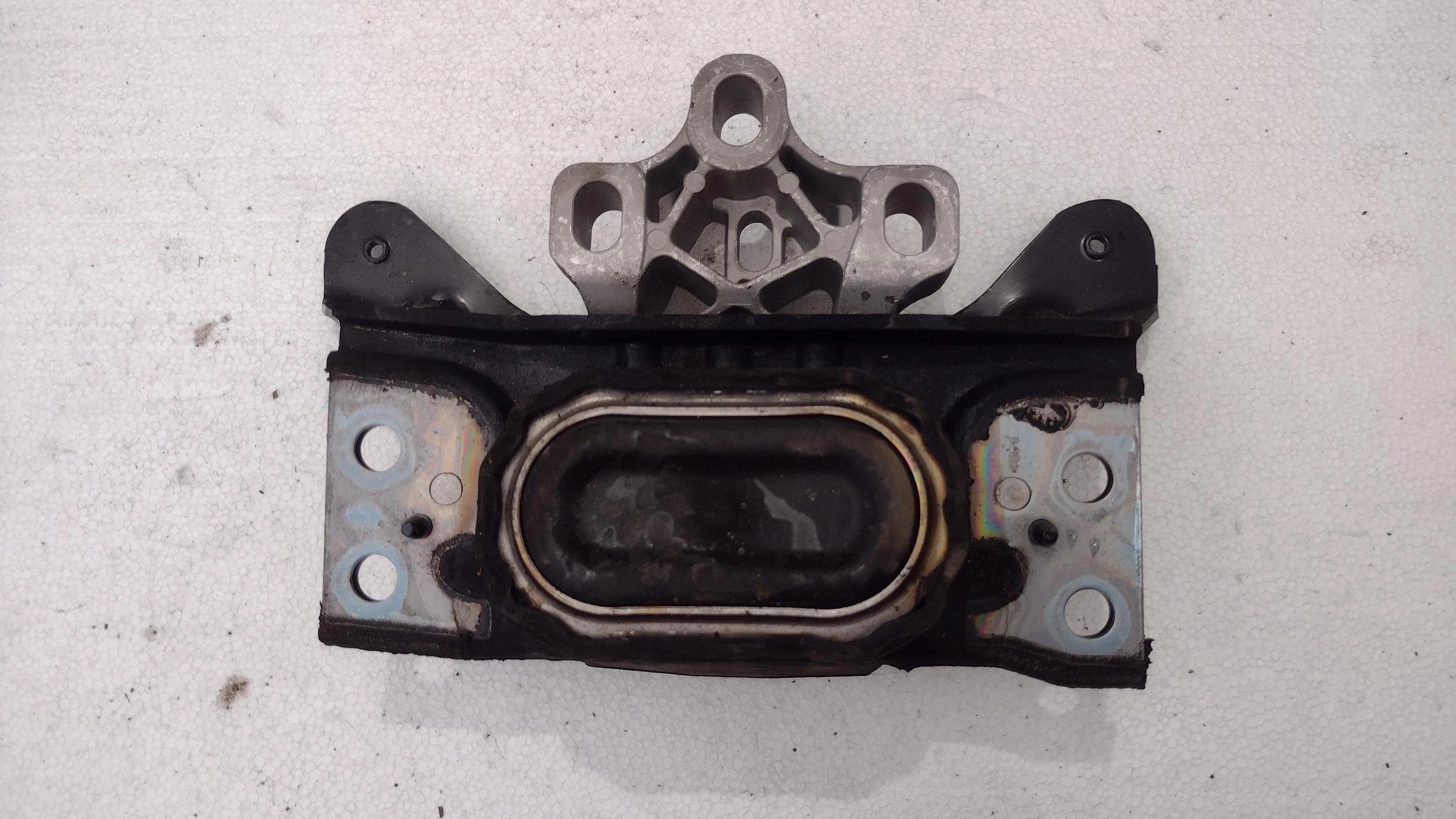 Support boîte Skoda Superb IV 2.0 TFSI 3Q0199555H