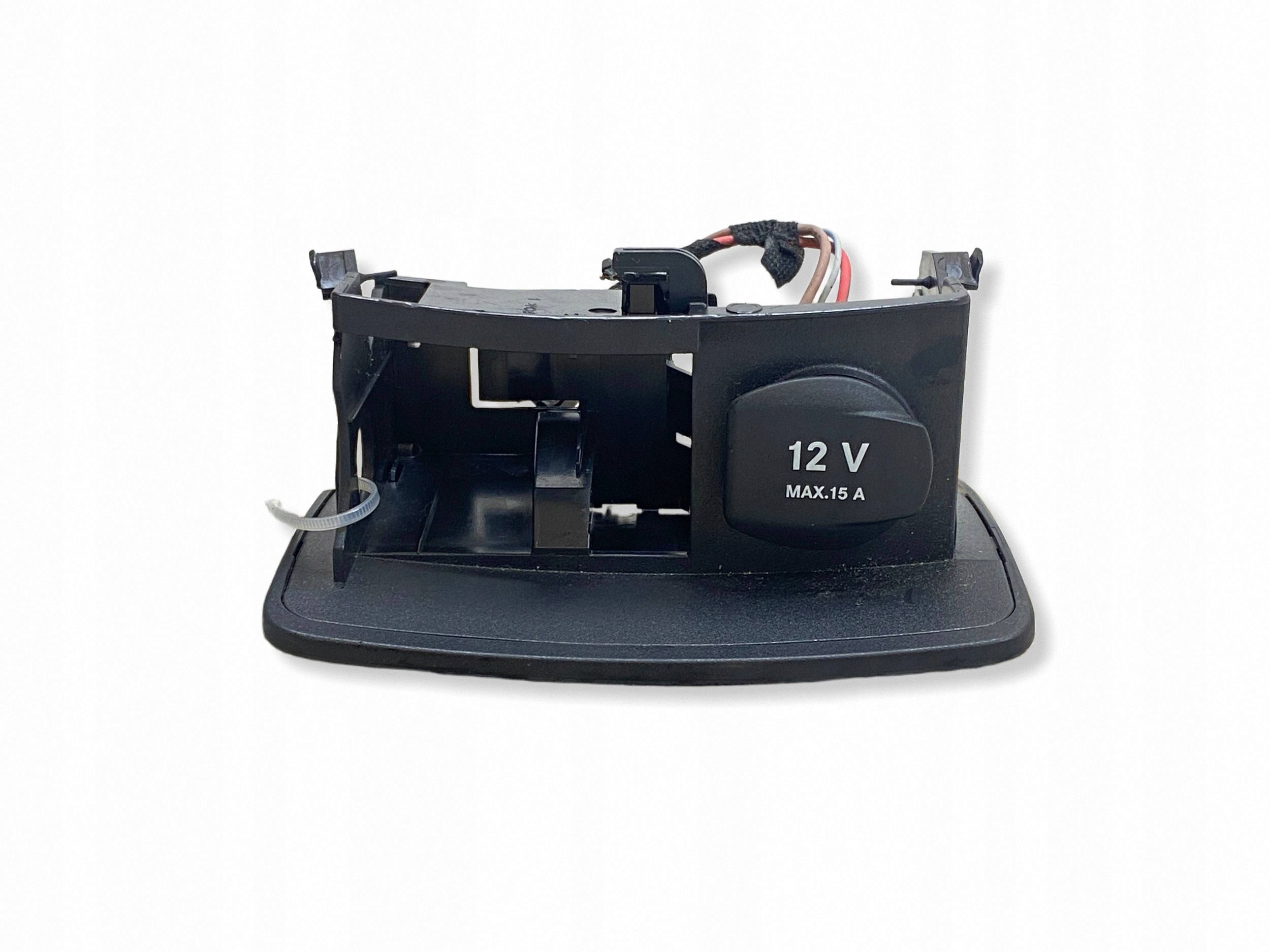 Allume-cigare Mercedes-Benz E W213 (UTO83126) image 7