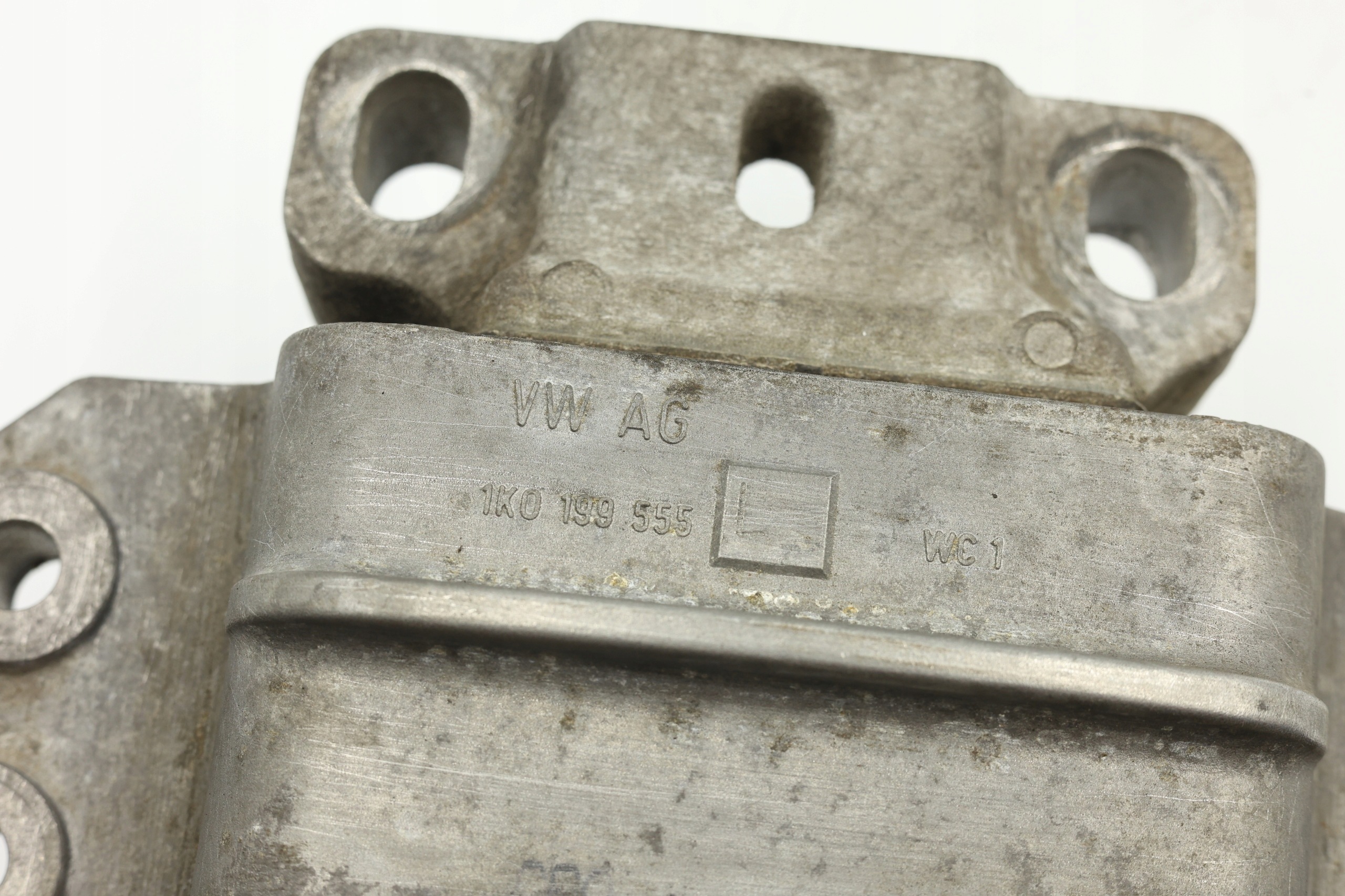 Boîte de vitesses Seat Altea 1.9 TDI 1K0199555 image 4