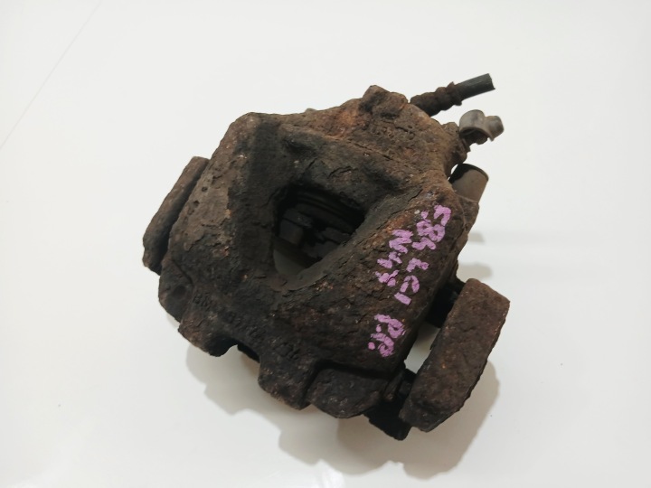 Jarrusatula vasen etu BMW X1 E84 N47 57/24 (17193150)