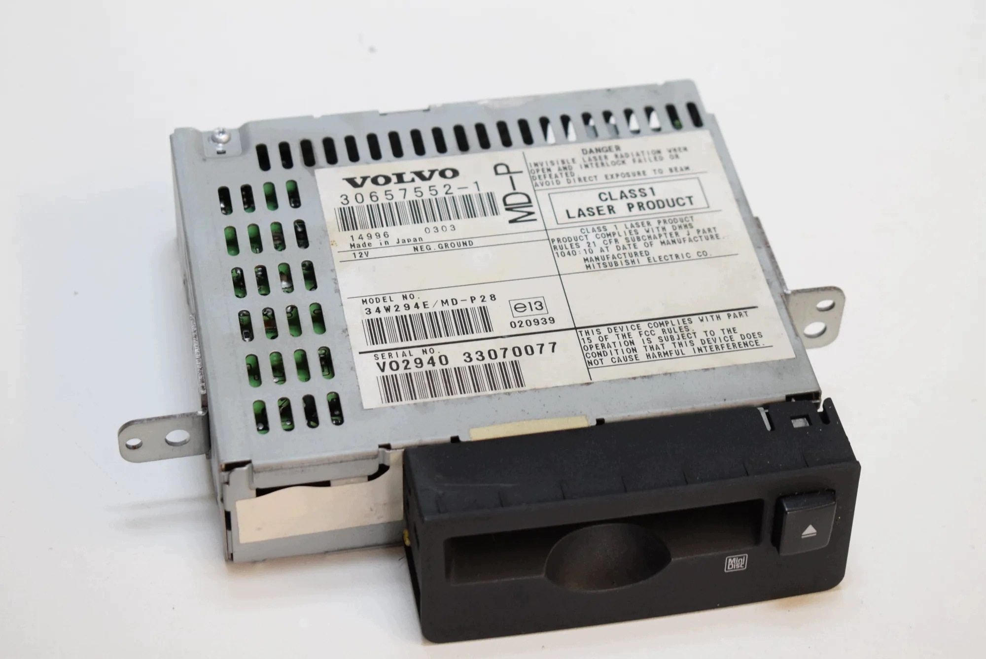 Chargeur CD Volvo XC90 I 33070077 image 2