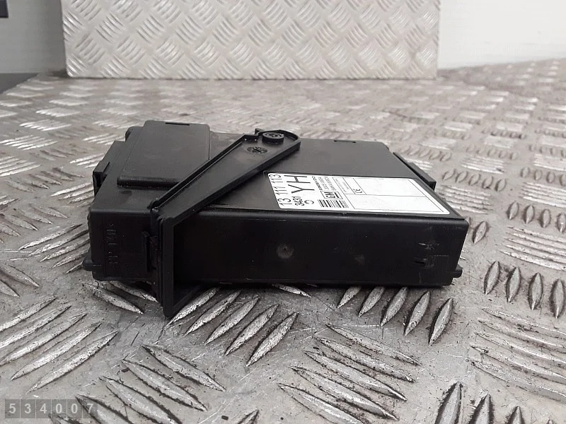 Opel Combo C 1.7 Diesel ECU 13111113 image 3
