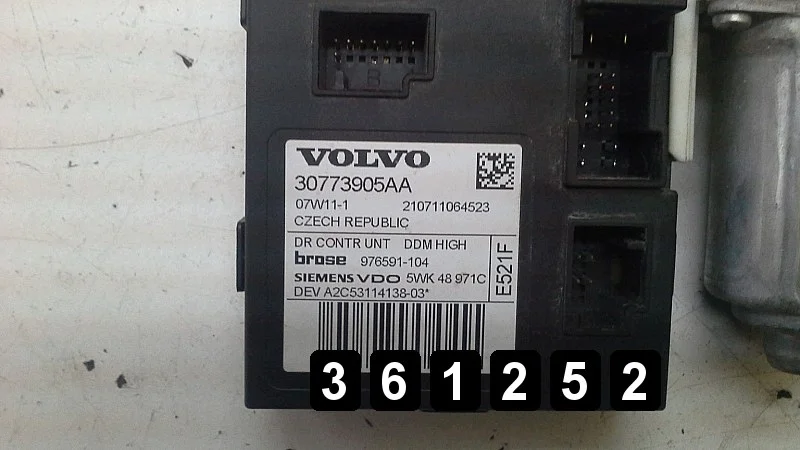 Volvo S40 2005 ikkunannostimen moottori 30773905AA