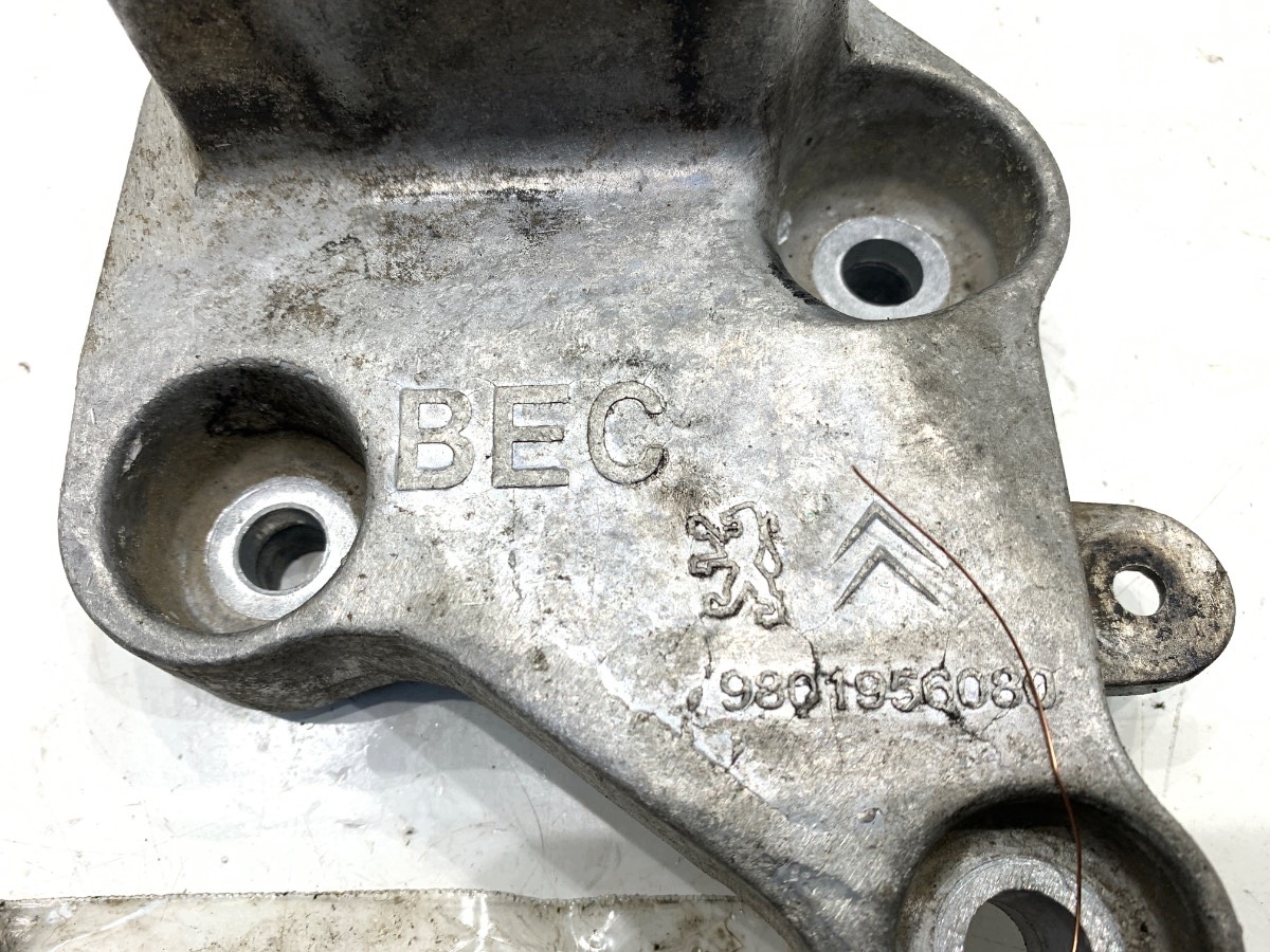 Suporte de Caixa de Câmbio Berlingo IV 9801956080 image 3