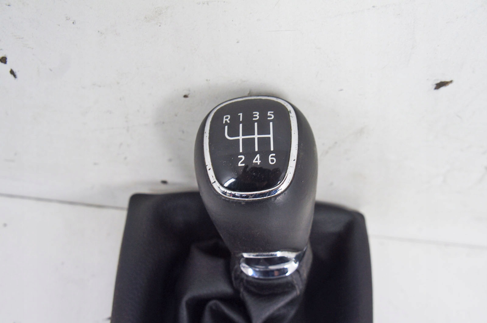 VK058 Skoda SuperB III Versnellingspookbalg 6B Handgeschakeld Compleet image 4