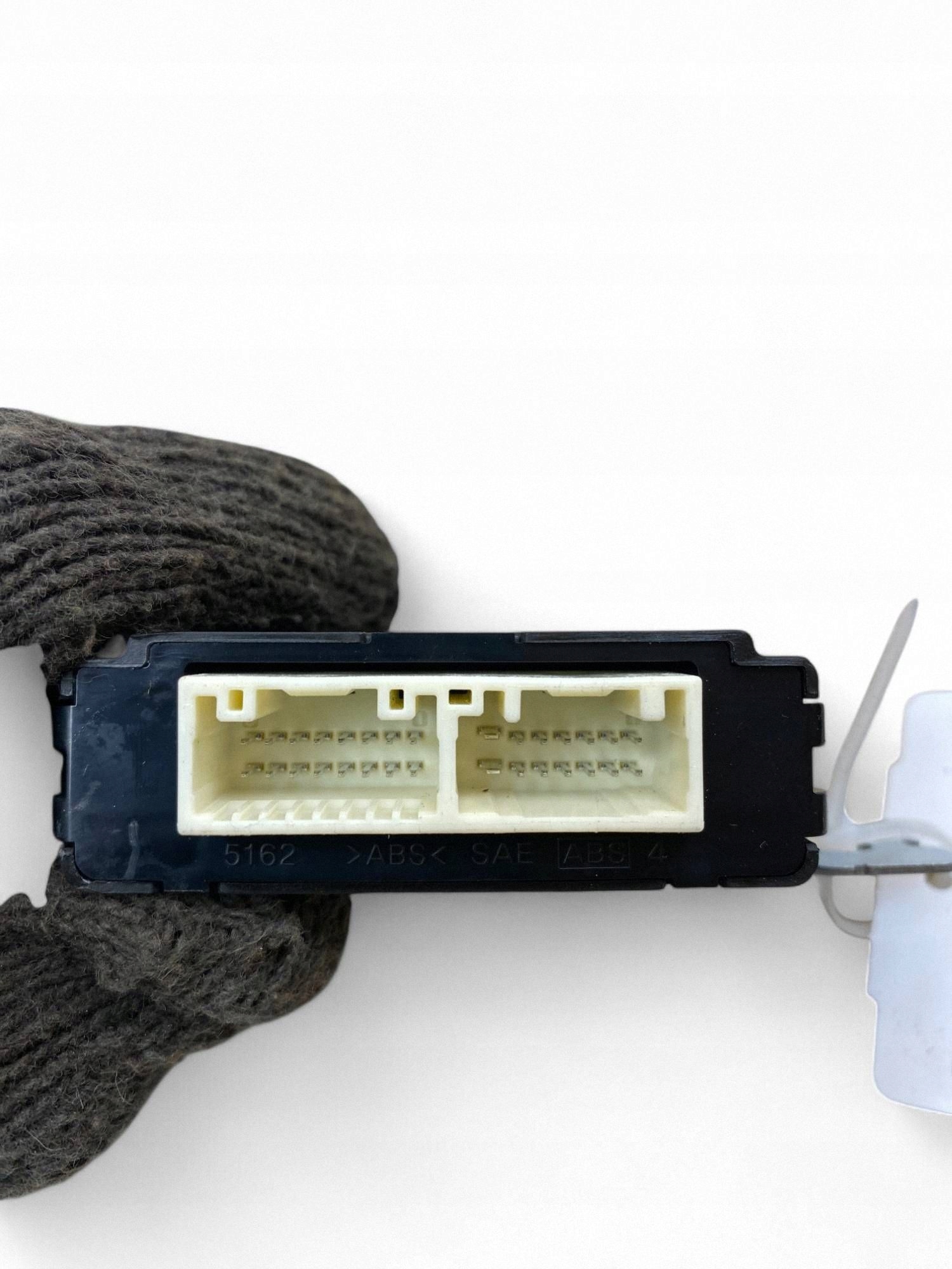 Module / Contrôleur de rétroviseurs latéraux Lexus NX image 4