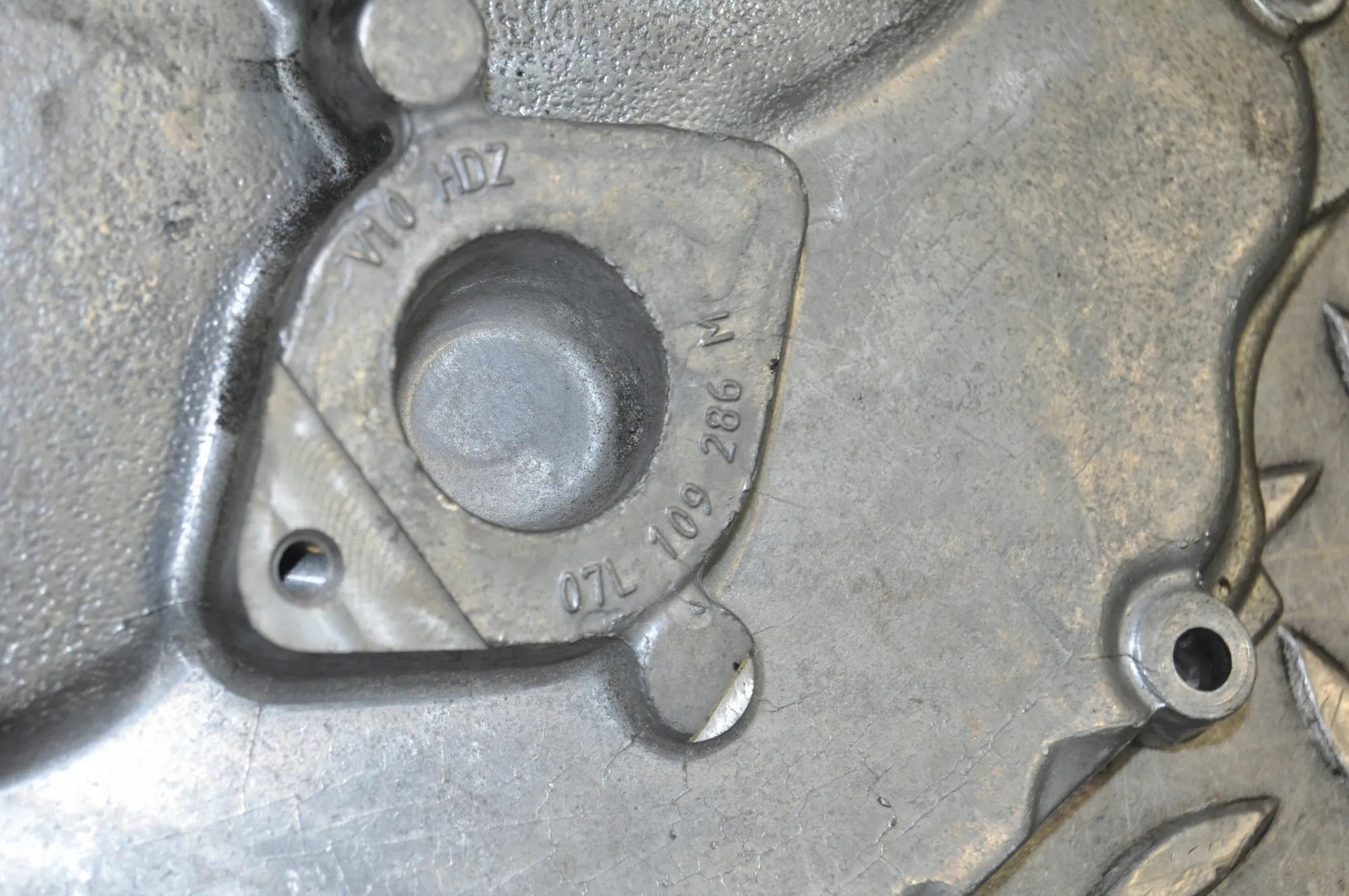Jakoketjun suojus Audi A5 8T3 07L109286M