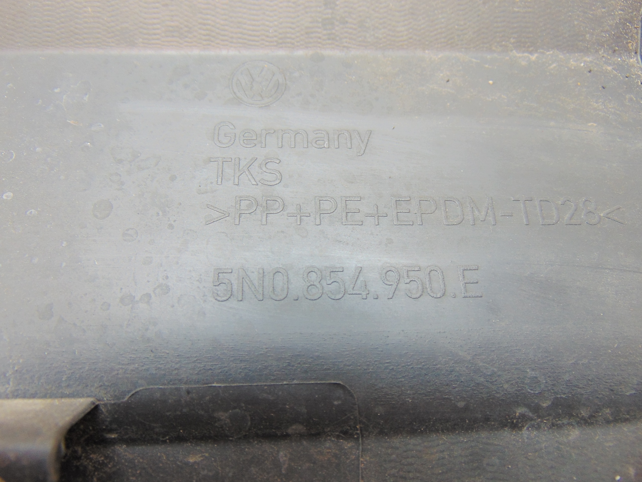 Dörrlister Höger Bak Krom VW Tiguan 5N0854950 image 5