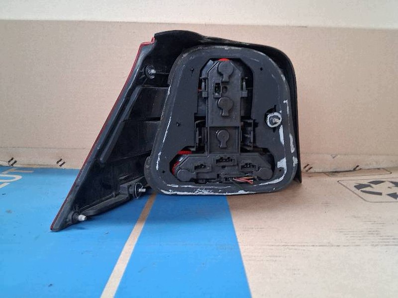 Rear lamp right VolvoSWAGEN GOLF IV 4