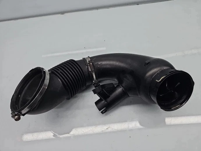 Condotto aria BMW 5 E60 2.0 N47 7801547 image 4