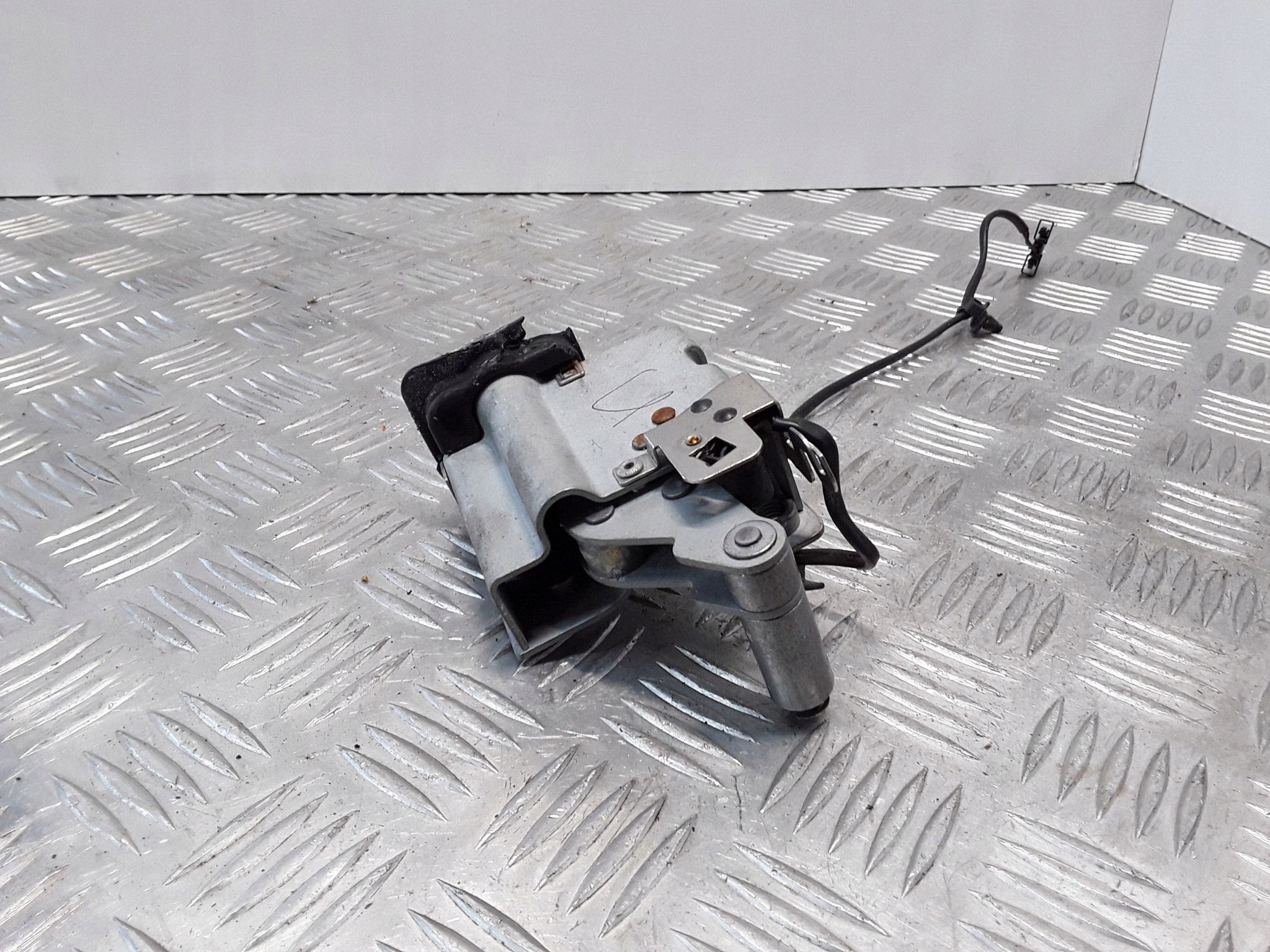 Verrou de toit cabriolet Audi A4 S4 B6 8E 8H ERN8310 image 3