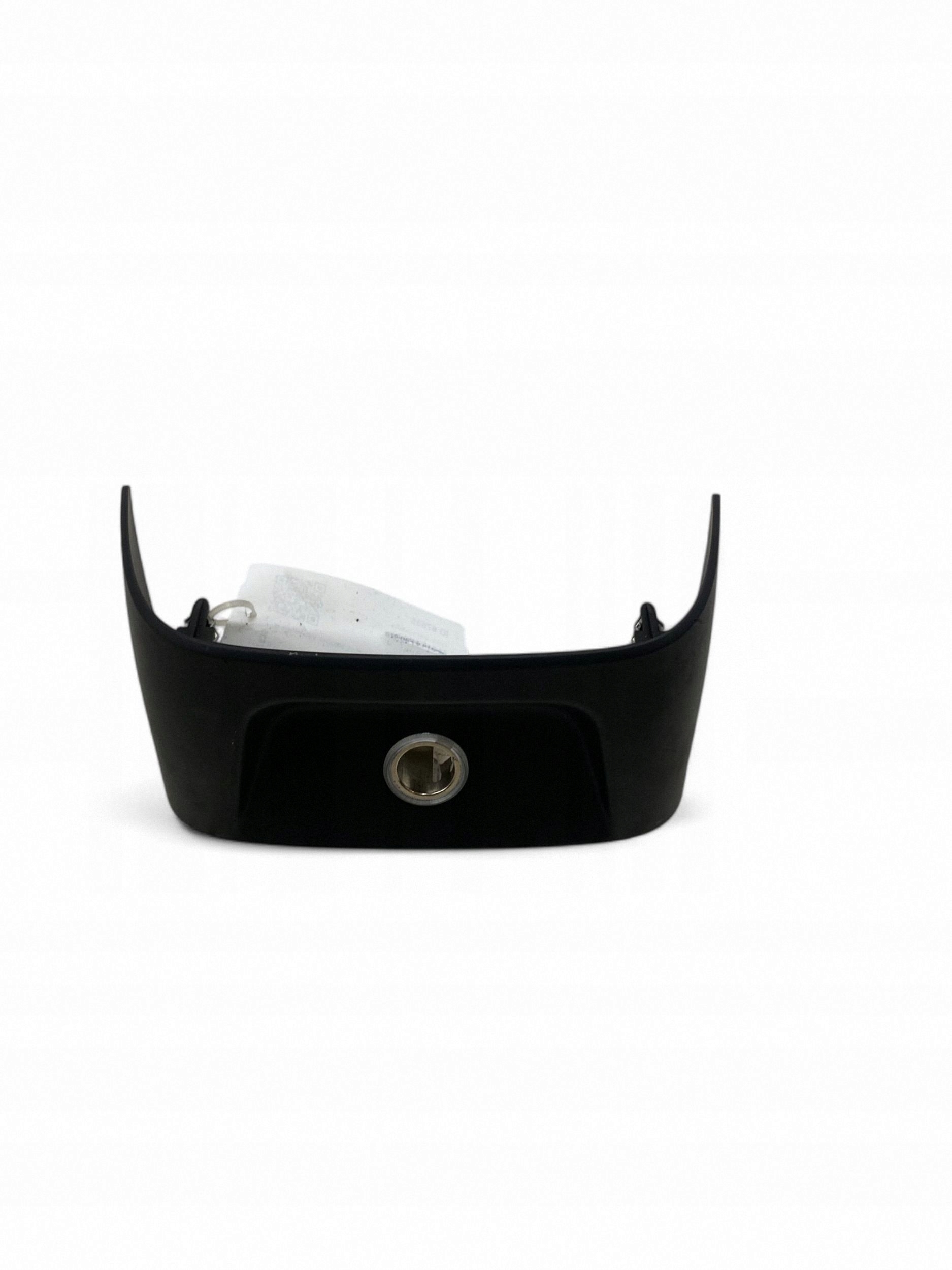 Volvo XC90 Panel Zigarettenanzünder 31377960 image 2