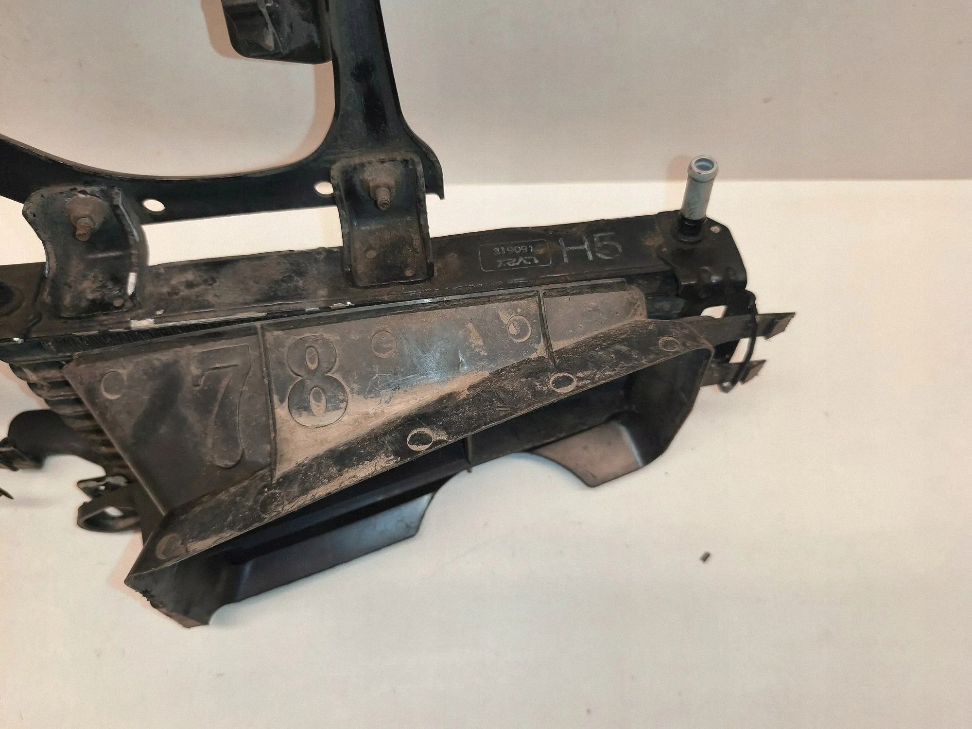 Vaihteistoöljynjäähdytin Lexus RX 450H 329100E110