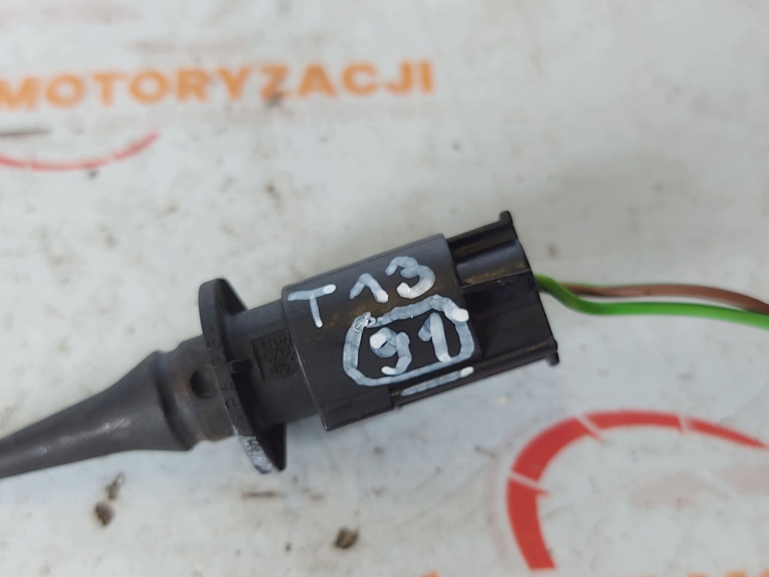 Mercedes C W205 C220 Temperature Sensor 968339-2 image 4