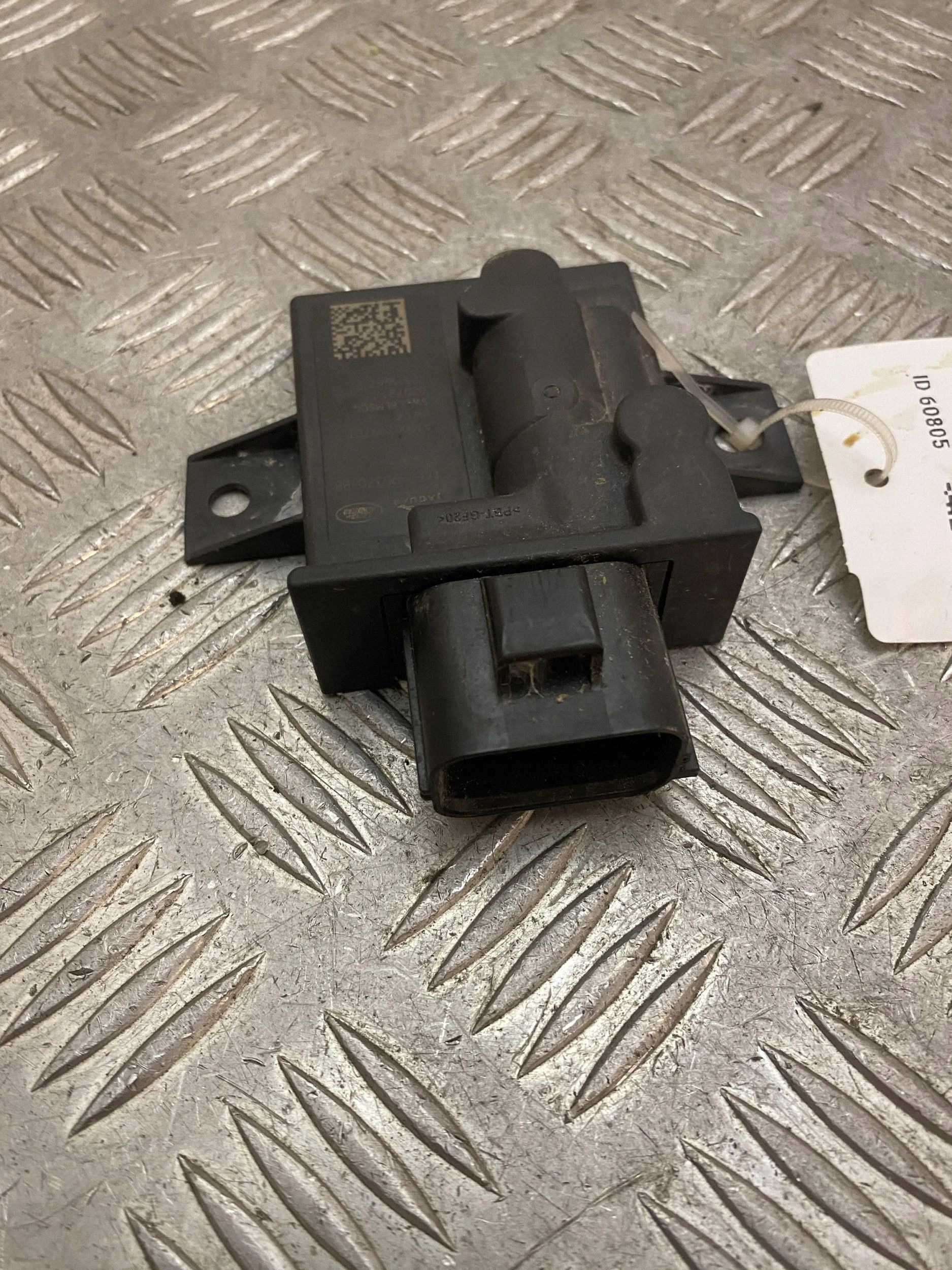 Module Pompe à Carburant Land Rover Defender L663 image 2