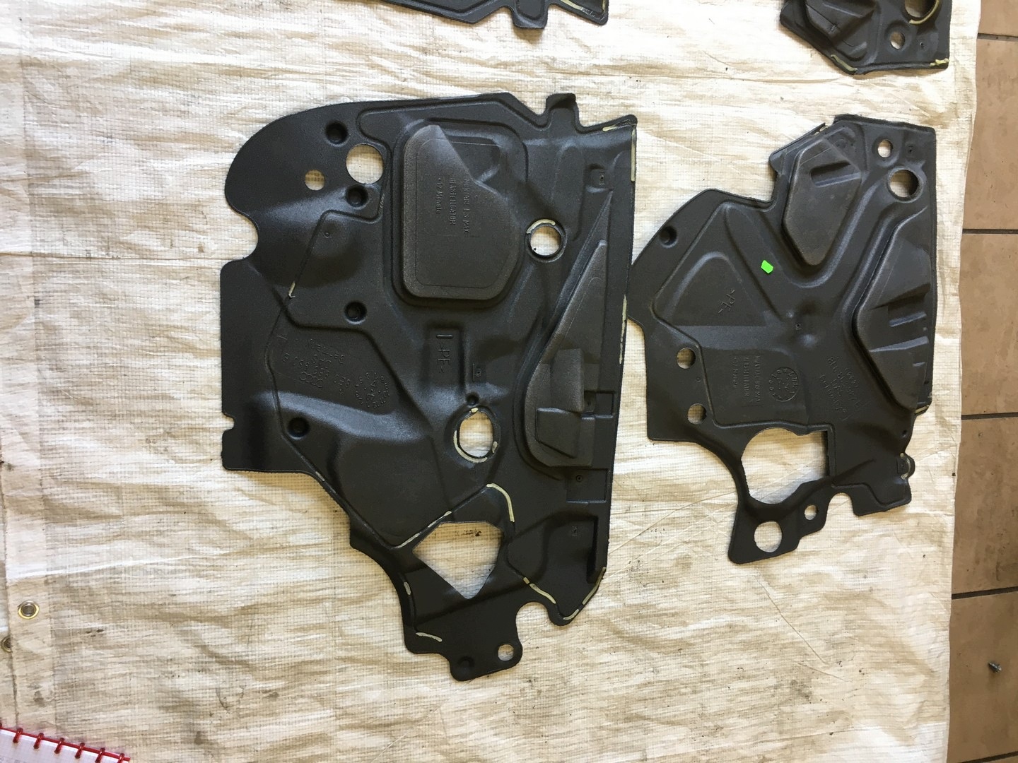 Audi 8E0863979B Isolation Originale image 3