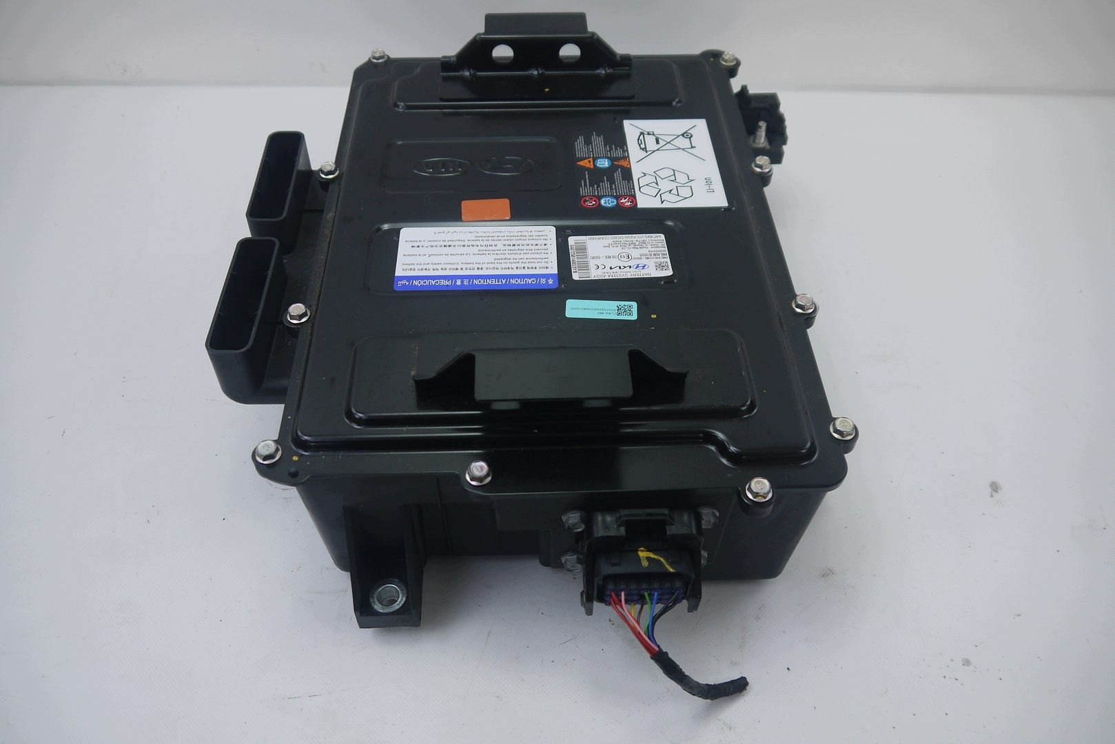 KIA K4 1.0 T-GDI 48V Batterie 375M0-GG000 image 4