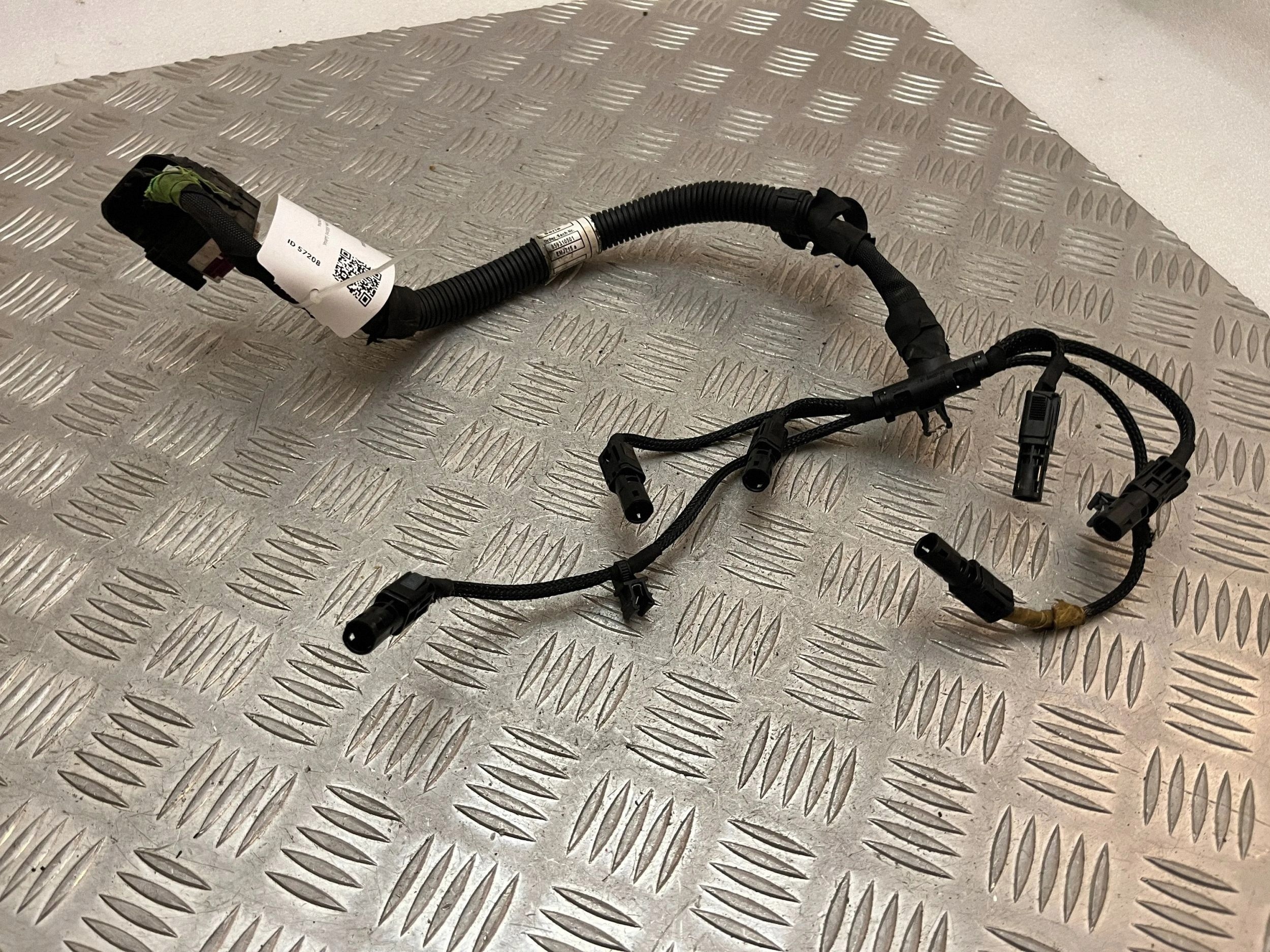 BMW 7 G11 G12 2017 Glühkerzenkabel 8593105 image 2