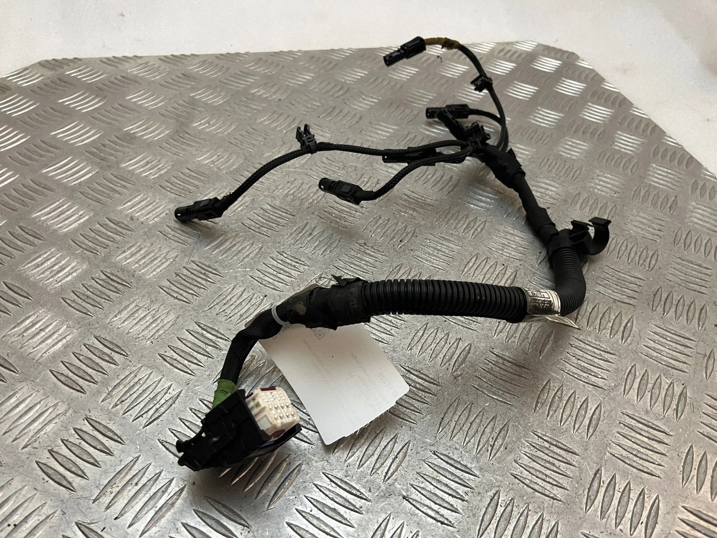 BMW 7 G11 G12 2017 Glühkerzenkabel 8593105 image 6
