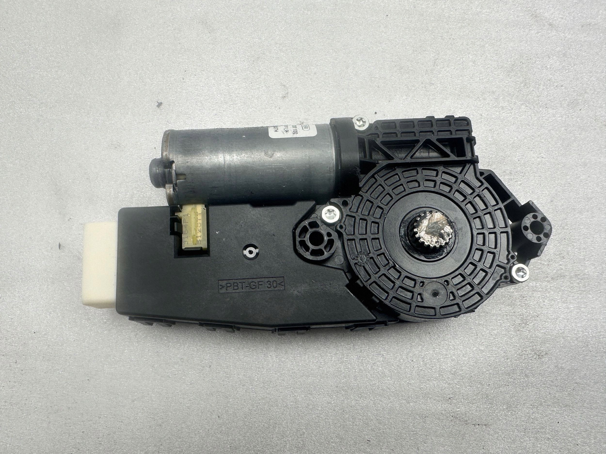 Mercedes-Benz S W222 2015 Schiebedachmotor A2229004705 image 6