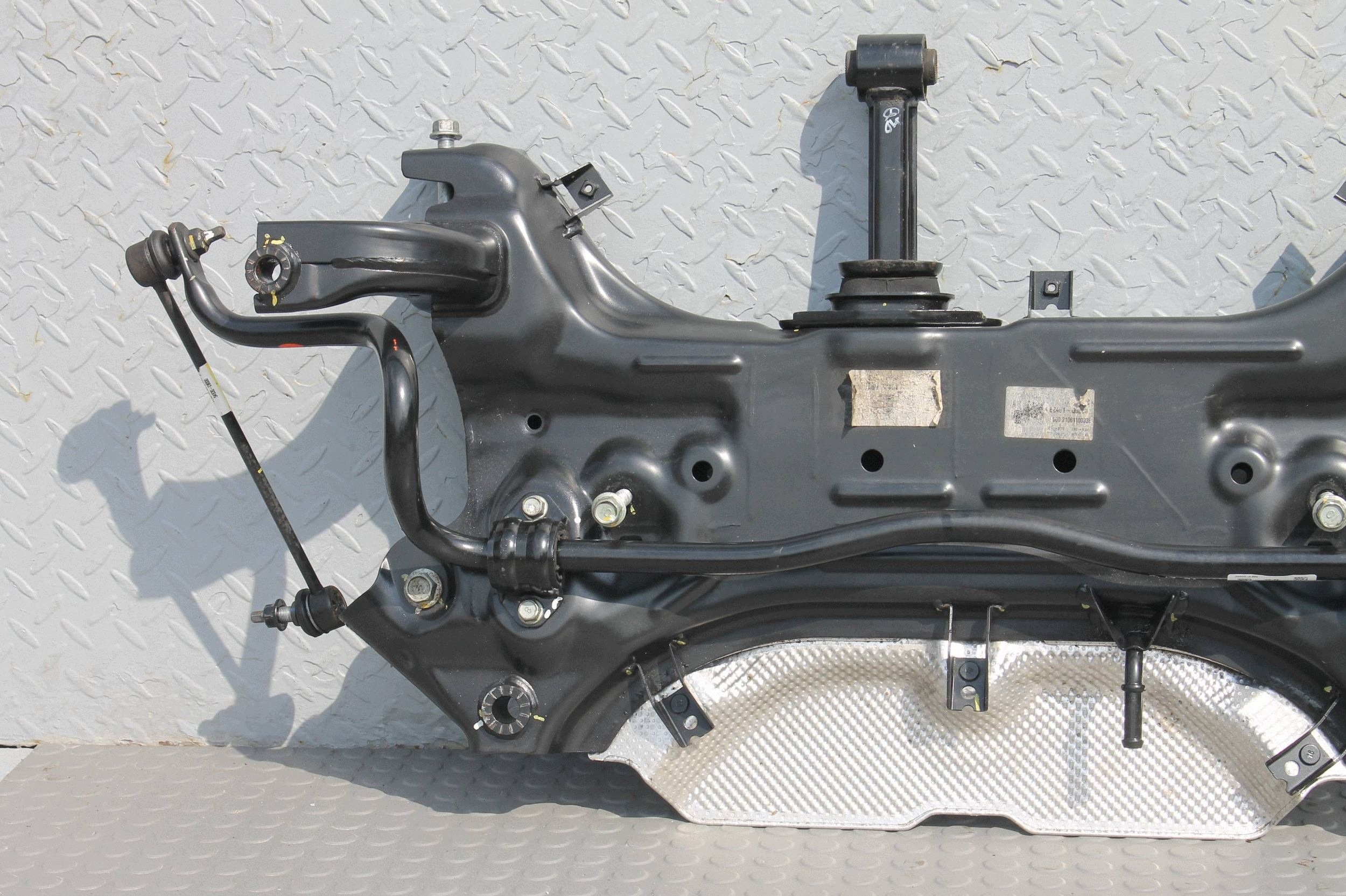 Front Suspension Arm Hyundai i20 III 1.0 T-GDI 20- OEM 6240100060