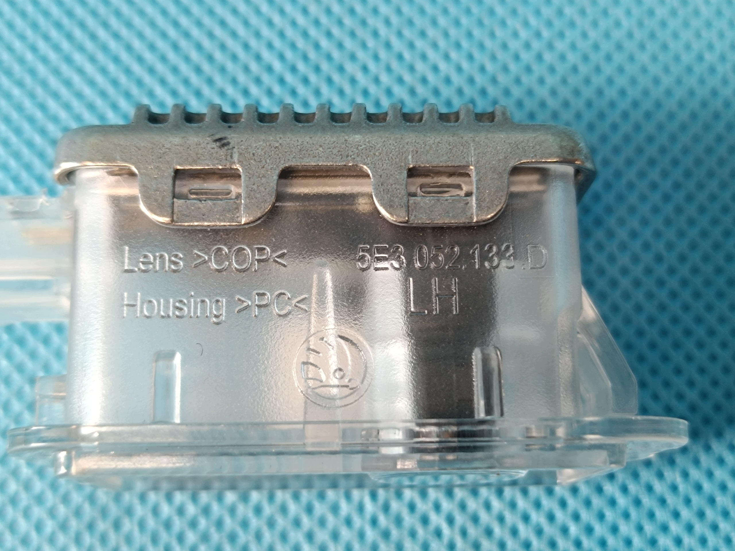 Lámpara Logo Proyector Skoda Octavia 4 2.0 TDI image 7
