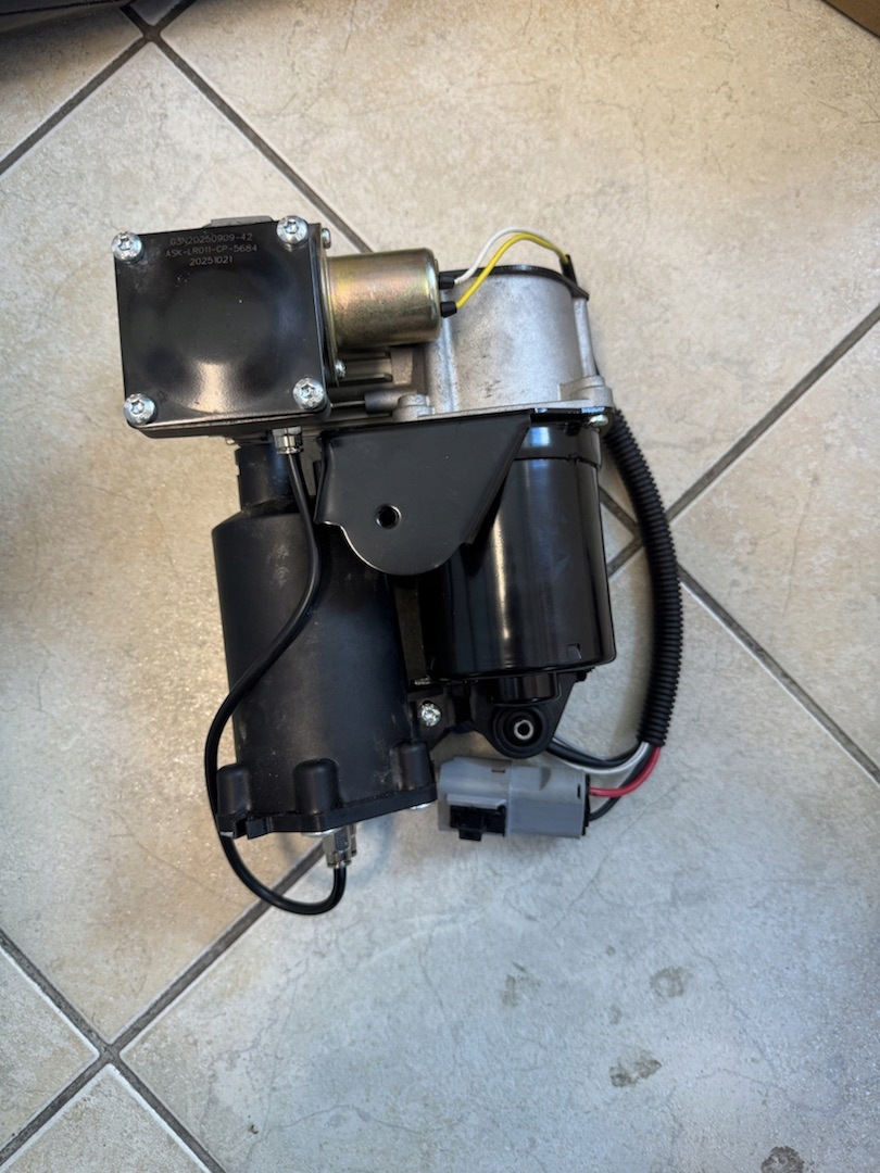 Compresseur de suspension Range Rover D069283 image 5