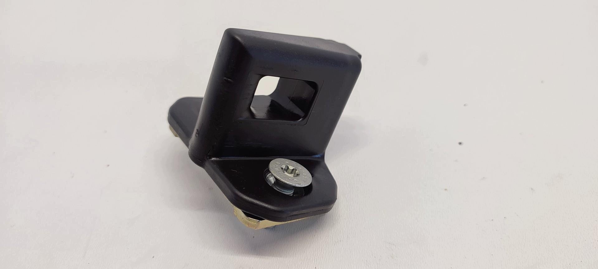 MERCEDES SL R230 Loquet de porte A2157200004