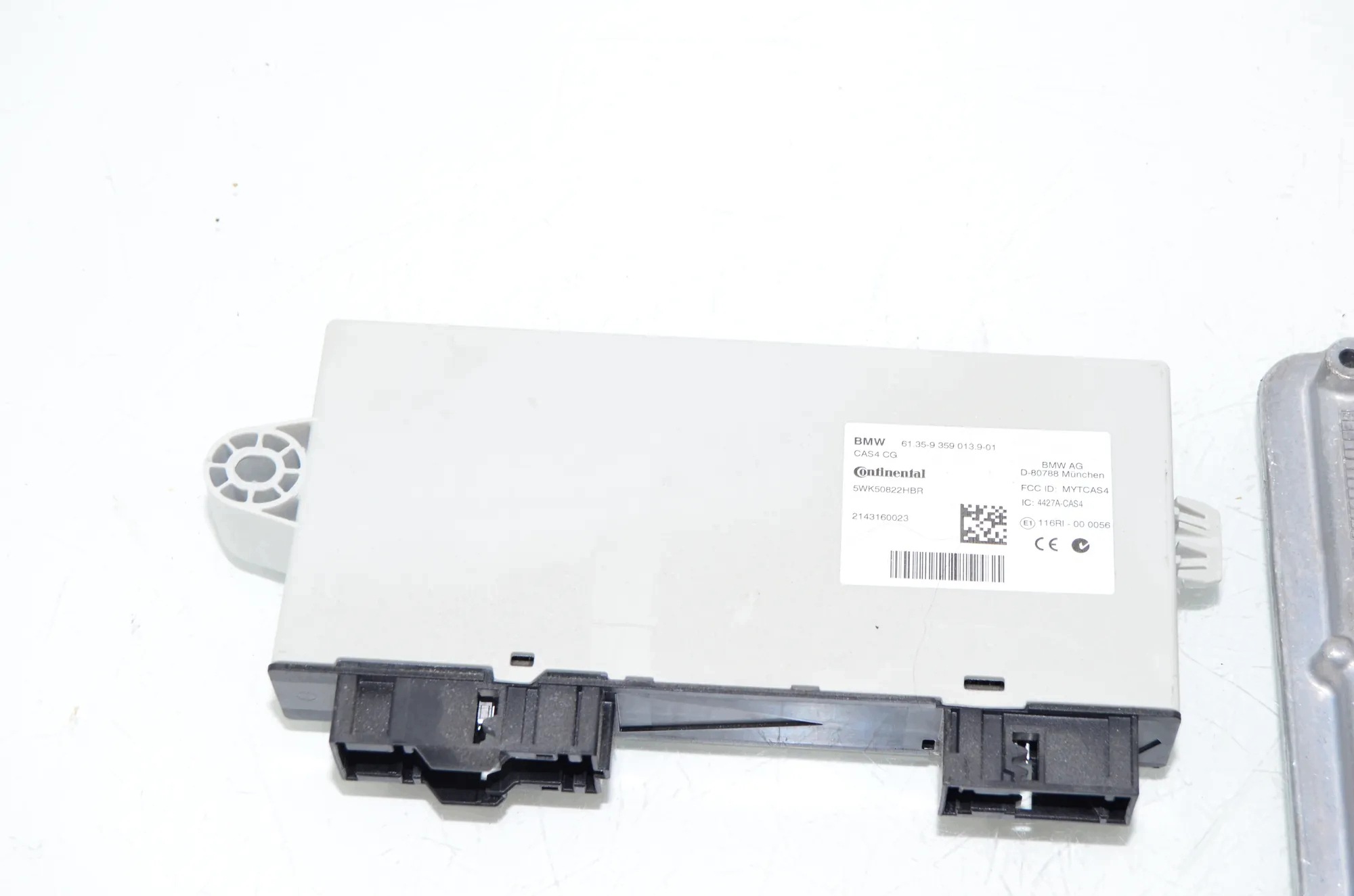 BMW F10 530d Módulo de Controle do Motor 8585380 image 3