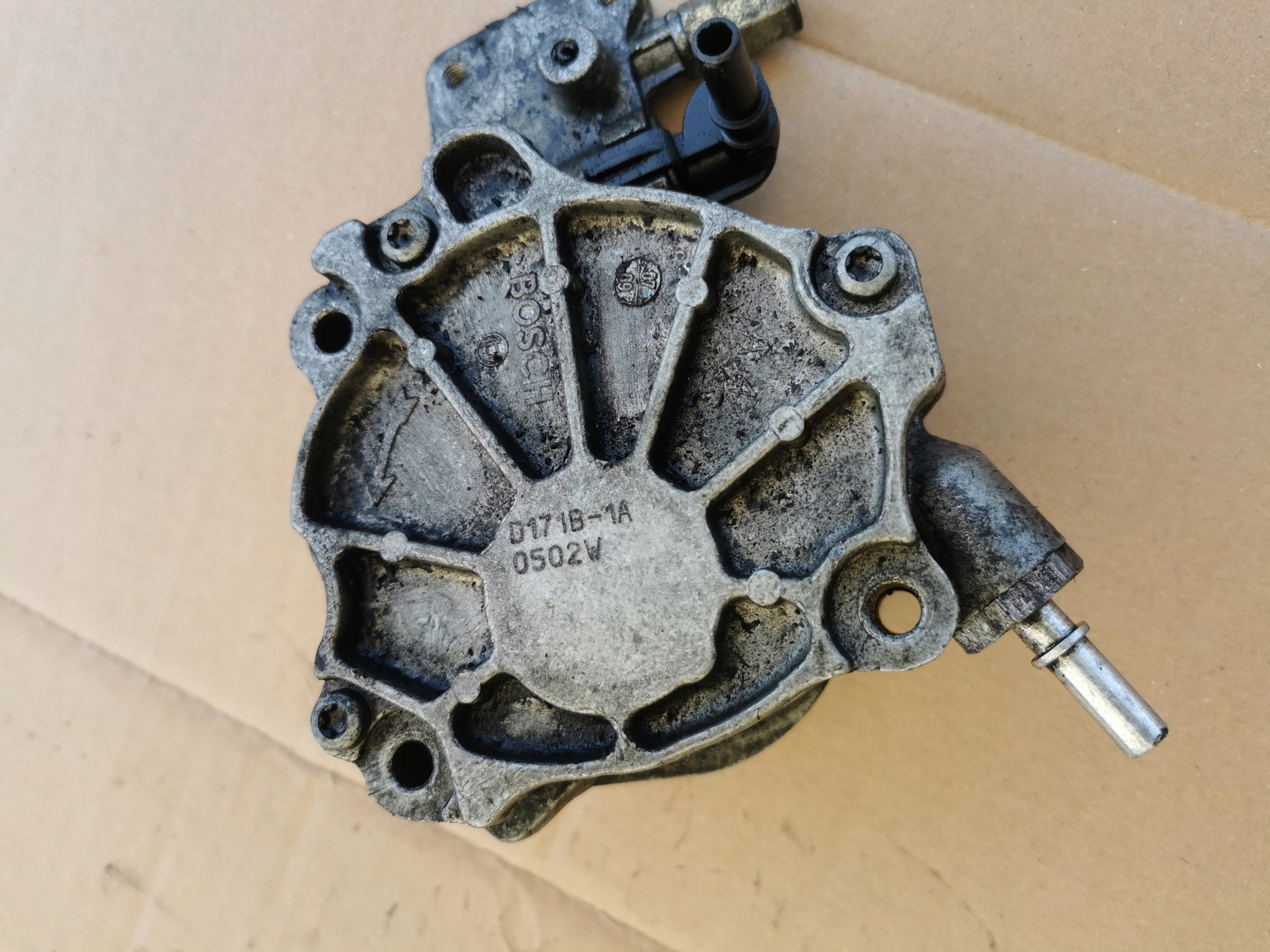 Pompe à vide Ford S-MAX 2009 2.2 TDCI image 4