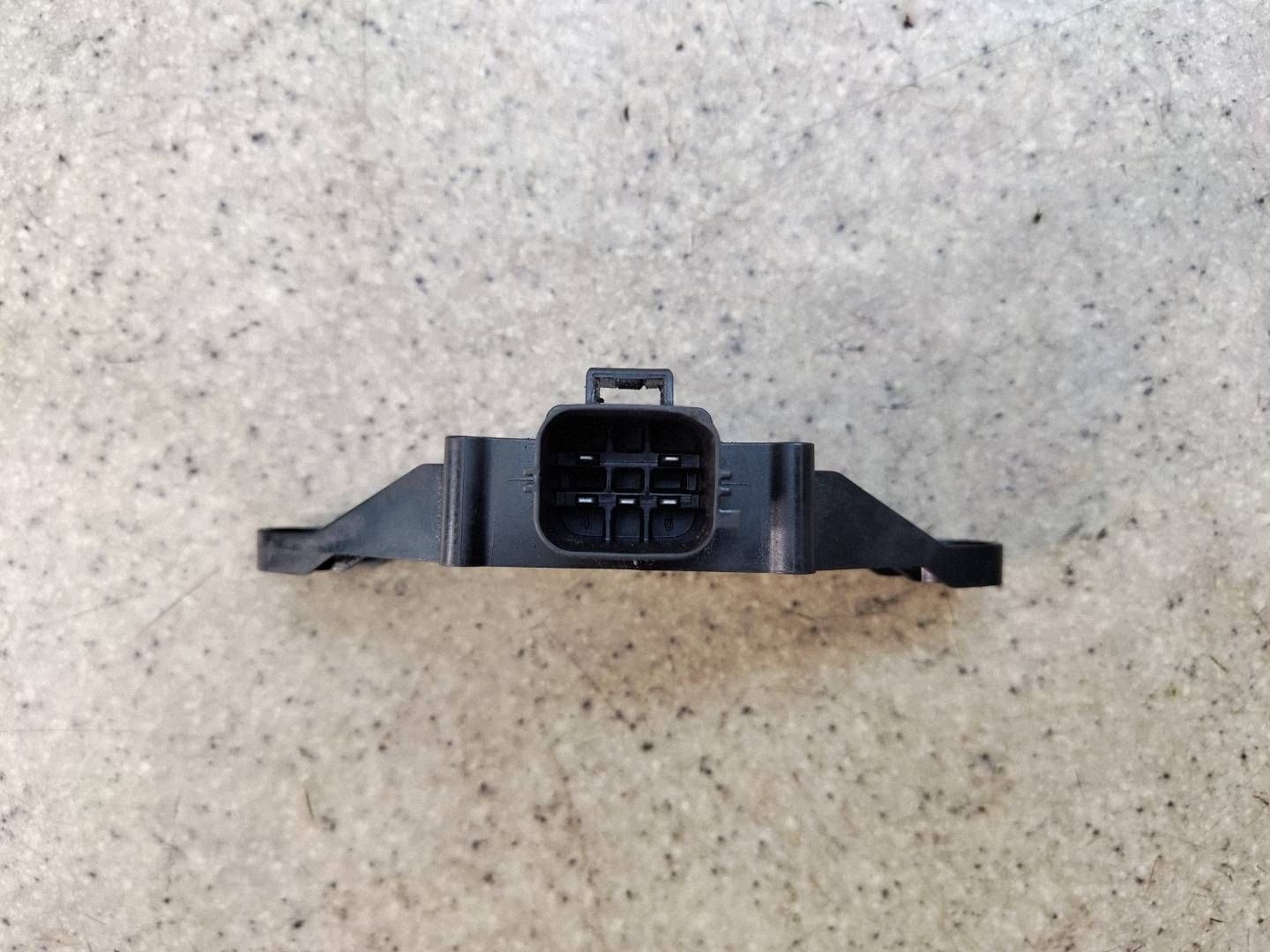 Module Pompe à Carburant Volvo V60 I 31405746 image 3