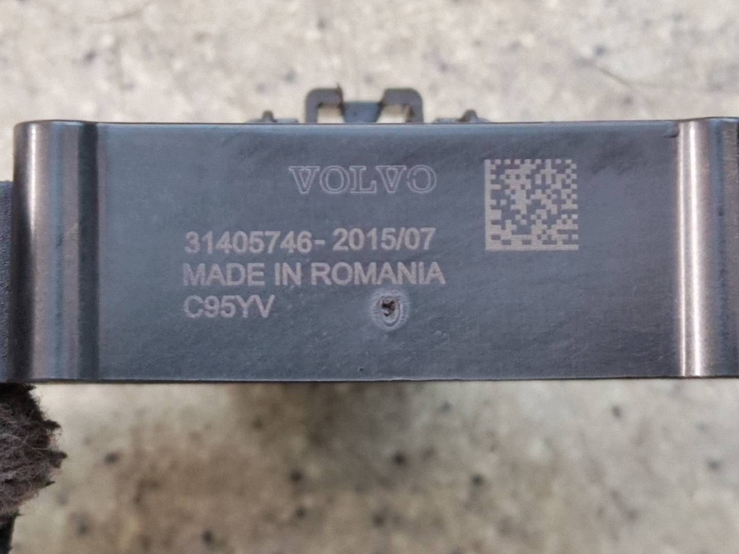 Module Pompe à Carburant Volvo V60 I 31405746 image 4