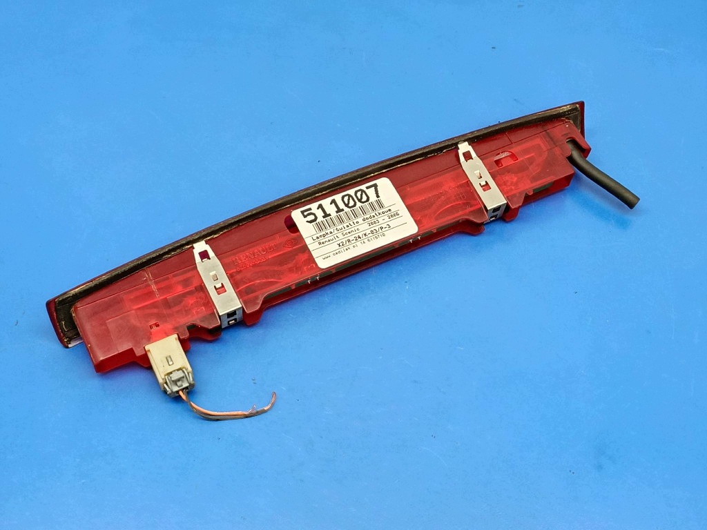 RENAULT SCENARIO II LIGHT ADDITIONAL THIRD STOP 8200073239 VALEO