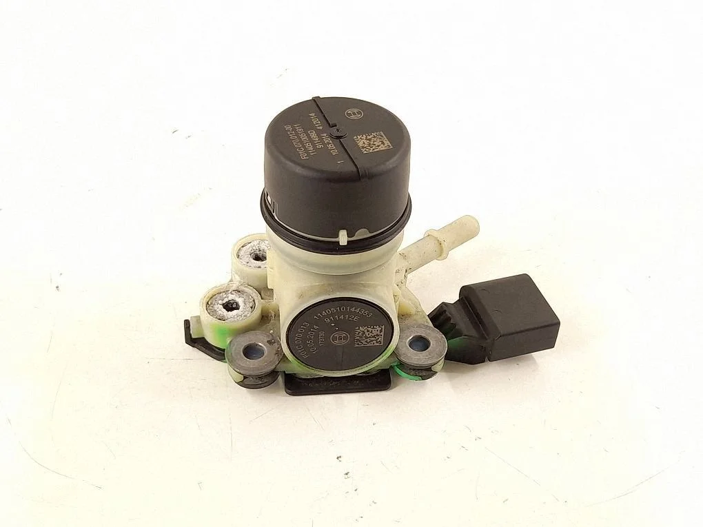 AdBlue Pump Mercedes-Benz C W205 0004700400