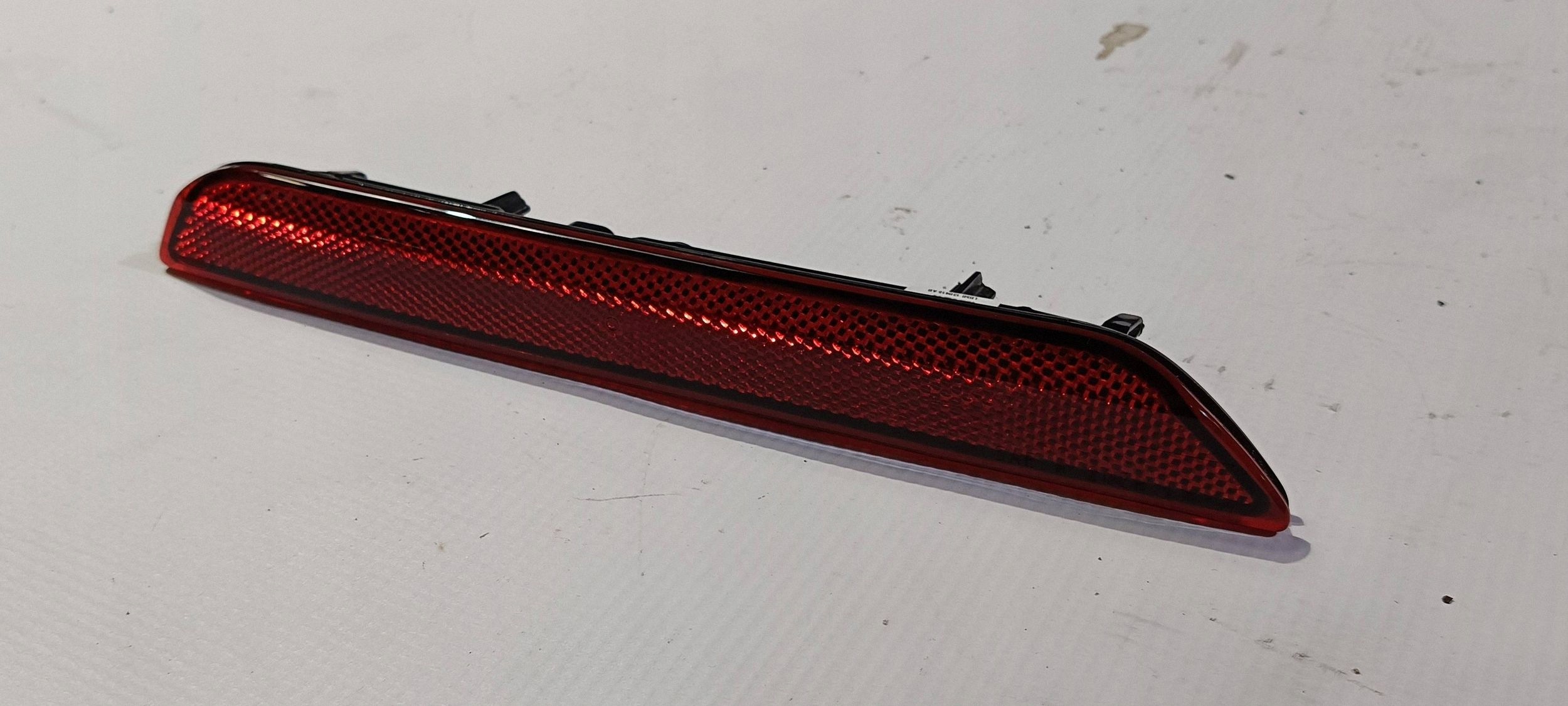 Feu arrière gauche Ford Explorer 2020- image 3
