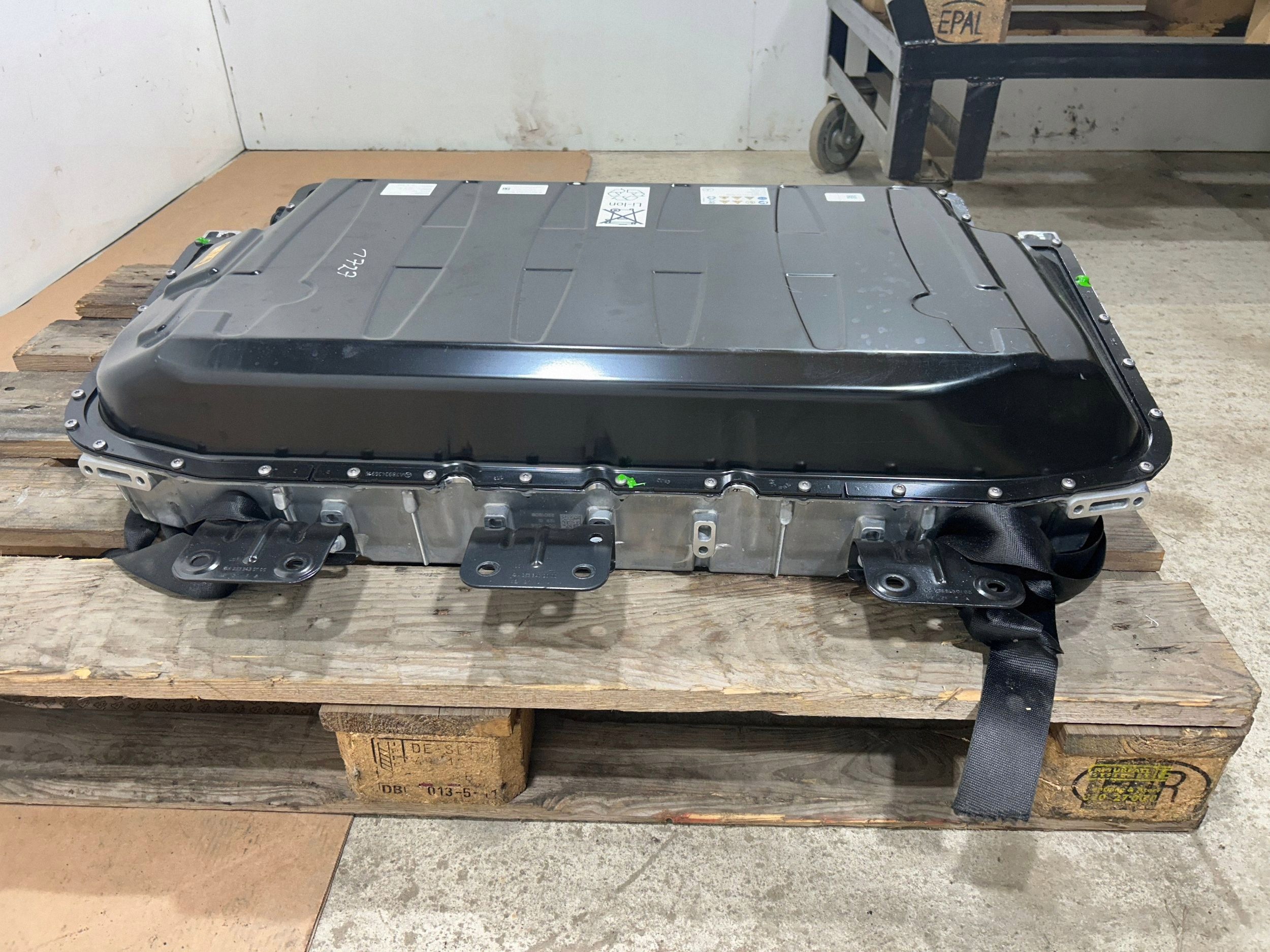 Mercedes-Benz GLC X253 C253 Traktybatterij A2229023521 image 7