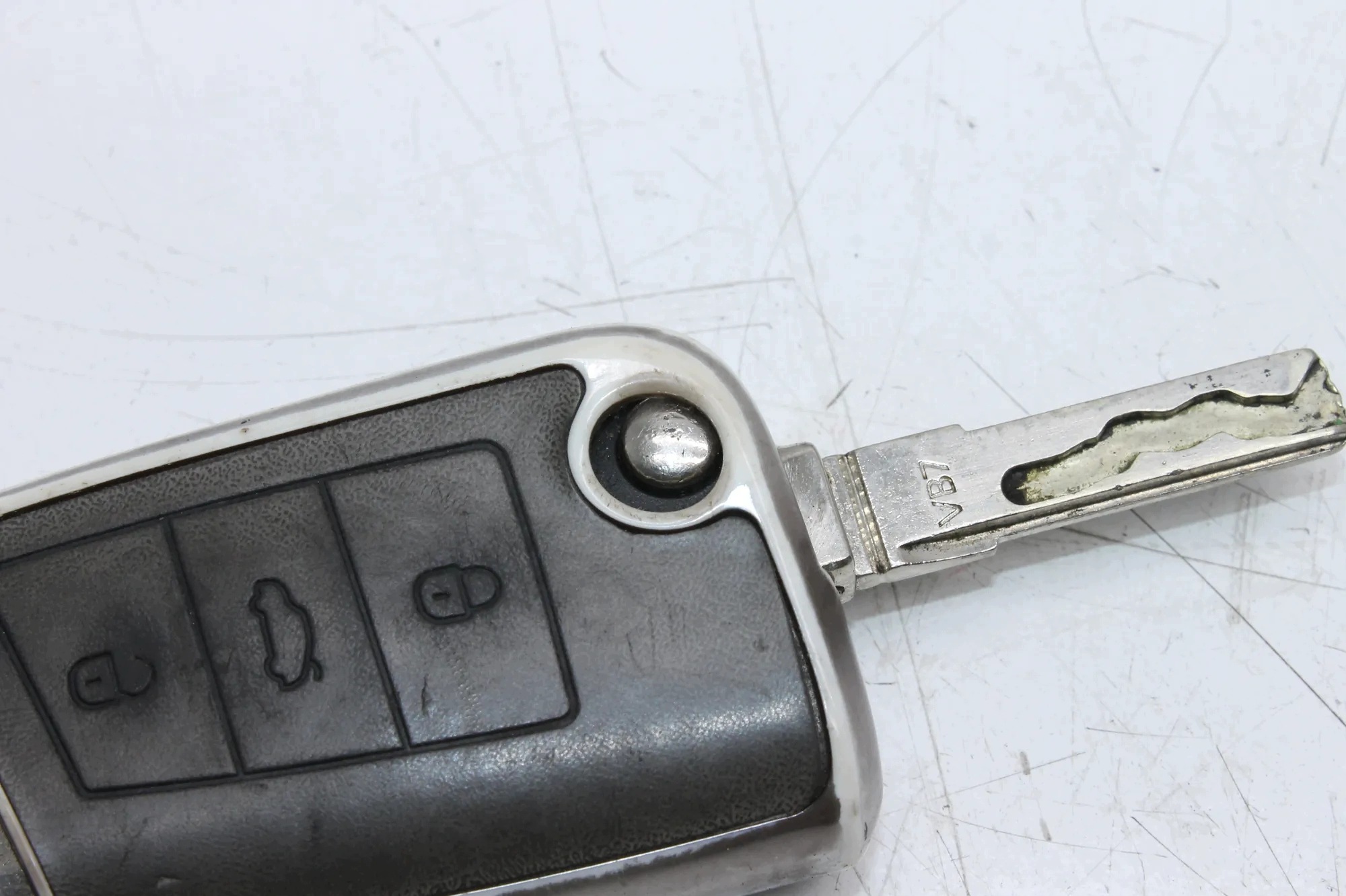 Ignition Kit VW Golf VII 0281018526 Used image 4