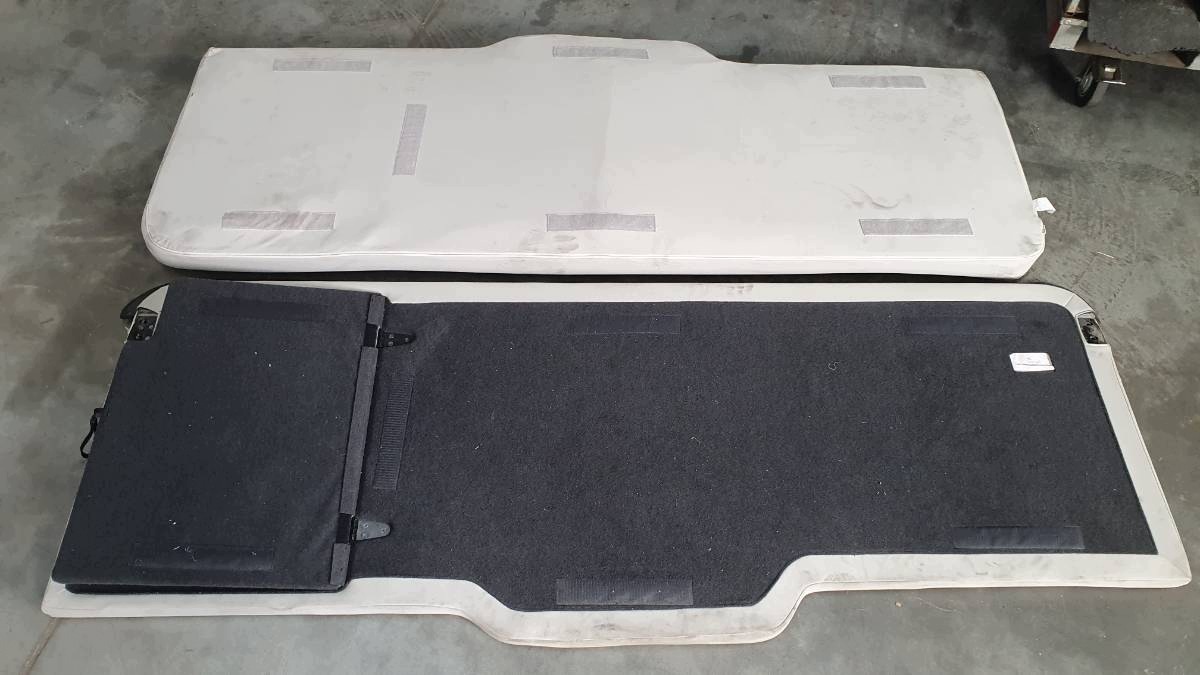 Alaosa leposänky Ford F-Max 500 Euro 6